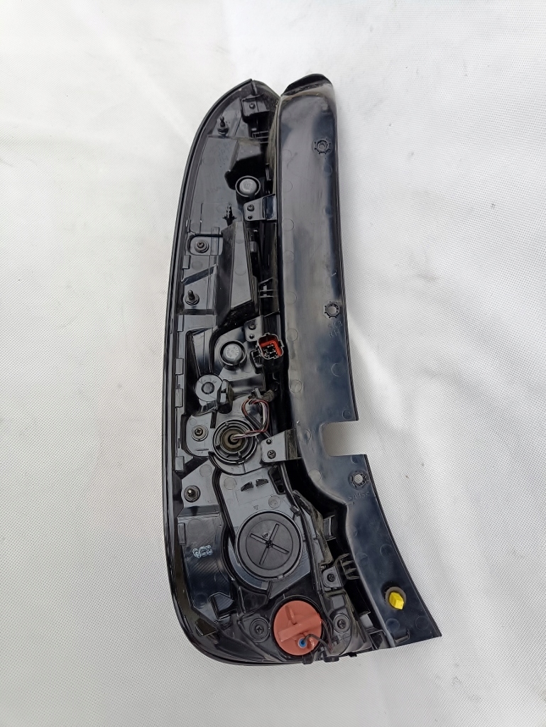 kia SOUL III фонарь правый led