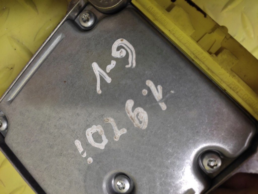 VW GOLF V 1.9 TDI SENSOR AIR BAG 1K0909605A