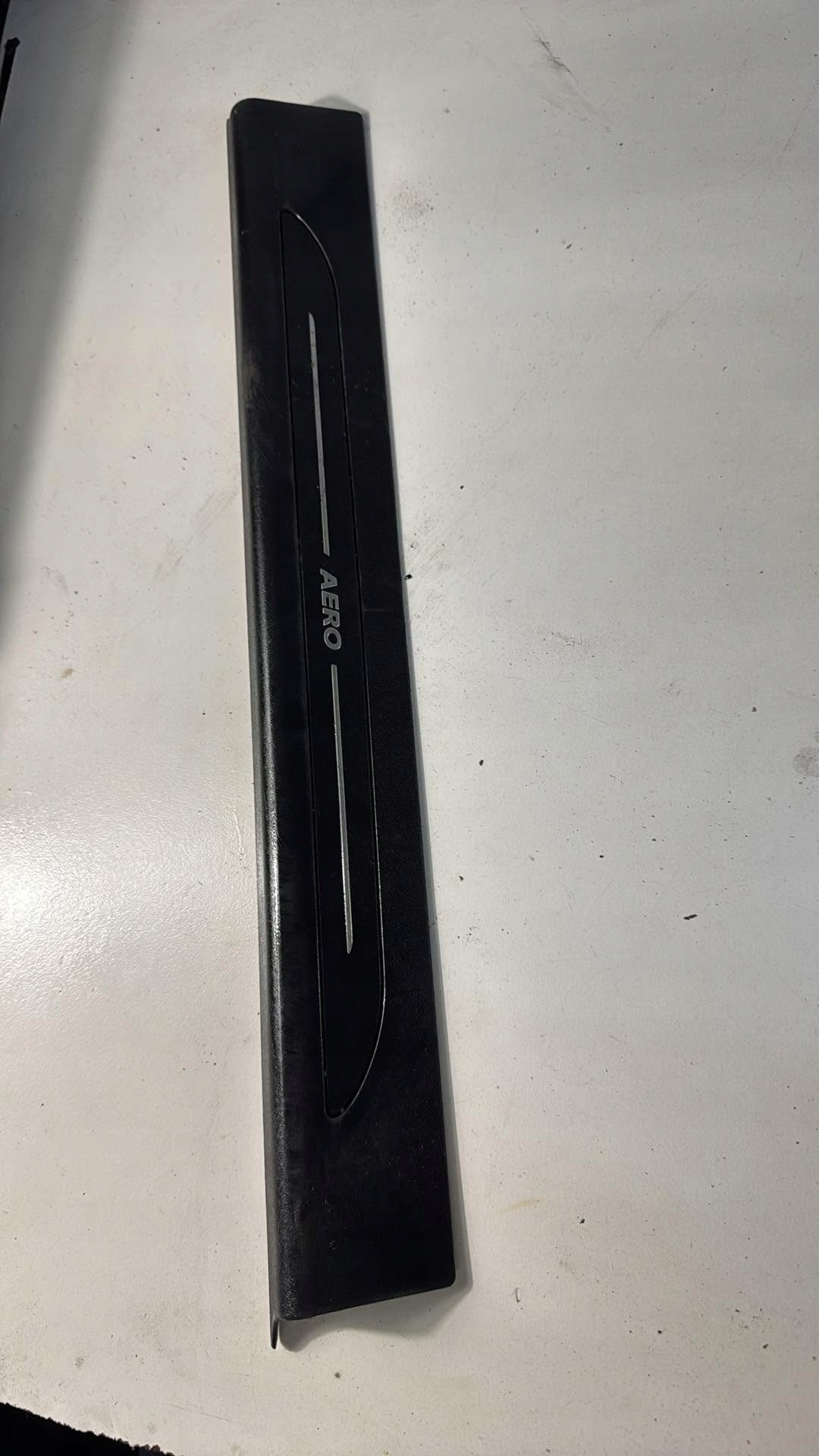 moulding threshold left cap SAAB 93 9-3 AERO 12803119
