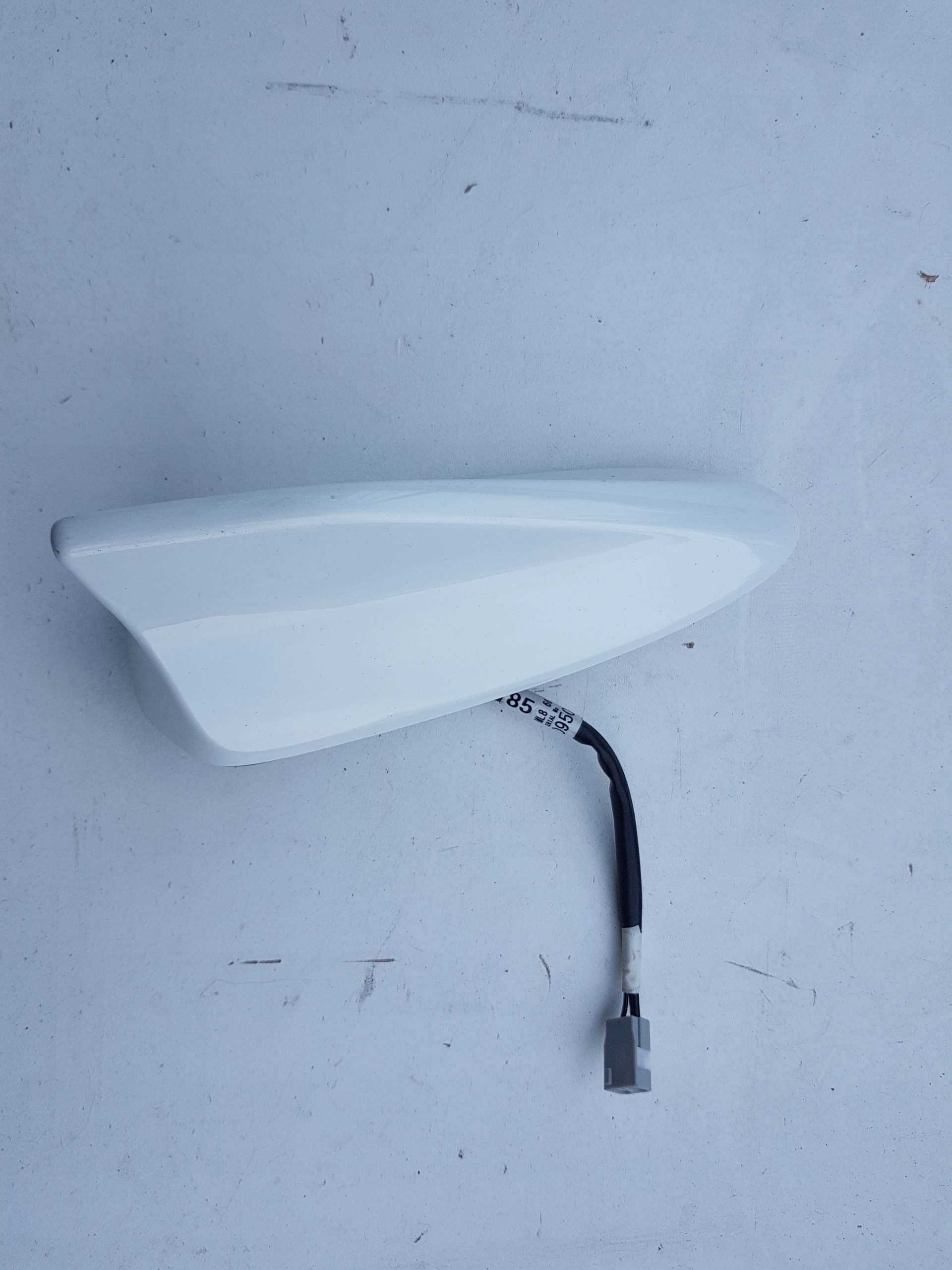 MAZDA CX3 GPS антена оригінал