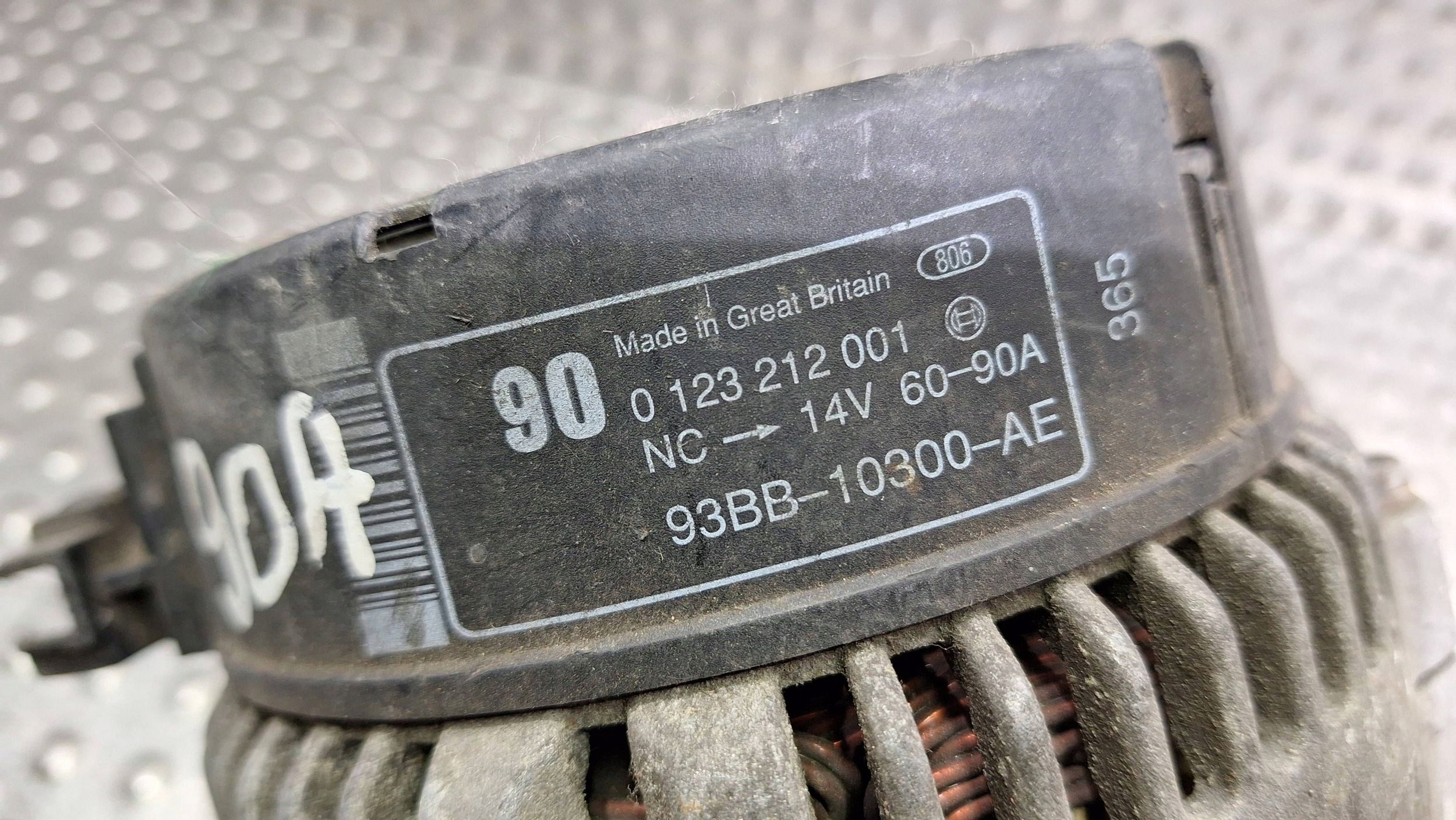 ALTERNATOR 90A 93BB-10300-AE FORD MONDEO MK2 1.6 2.0 12V
