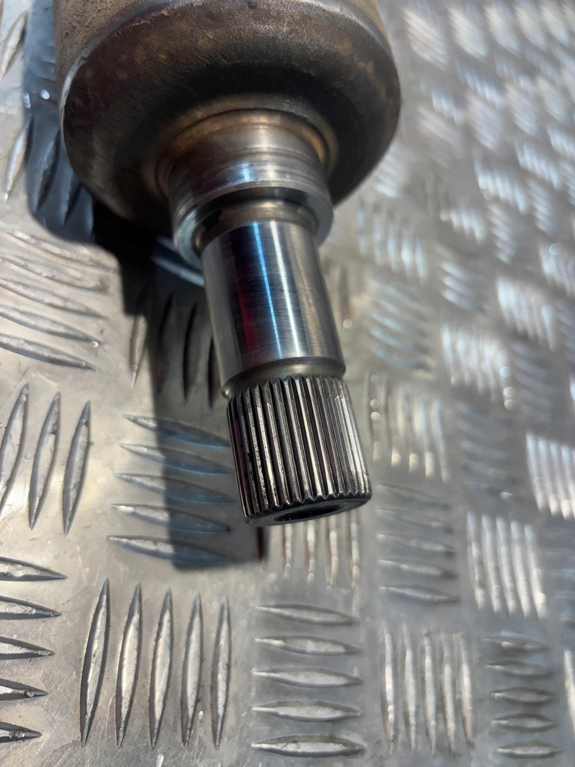 semi-axis left Citroen Jumpy and 2,0 HDI