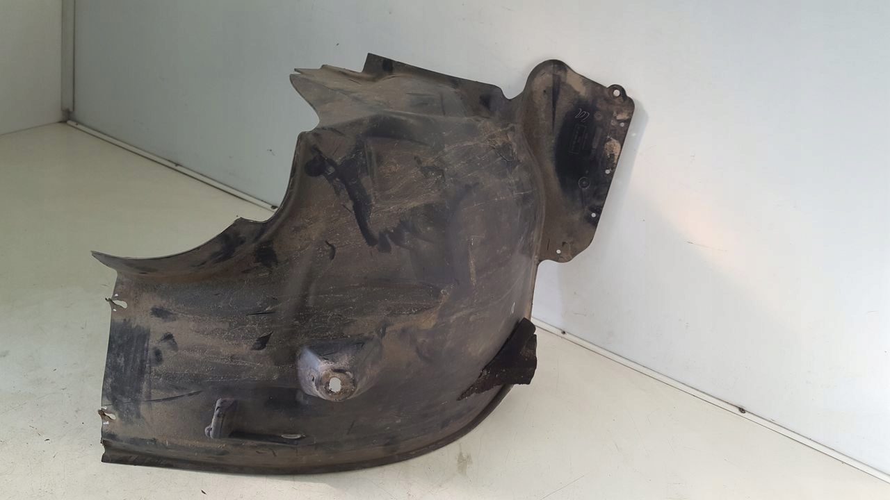 podblatník předek přední levé Mercedes W251 3,0 CDI
