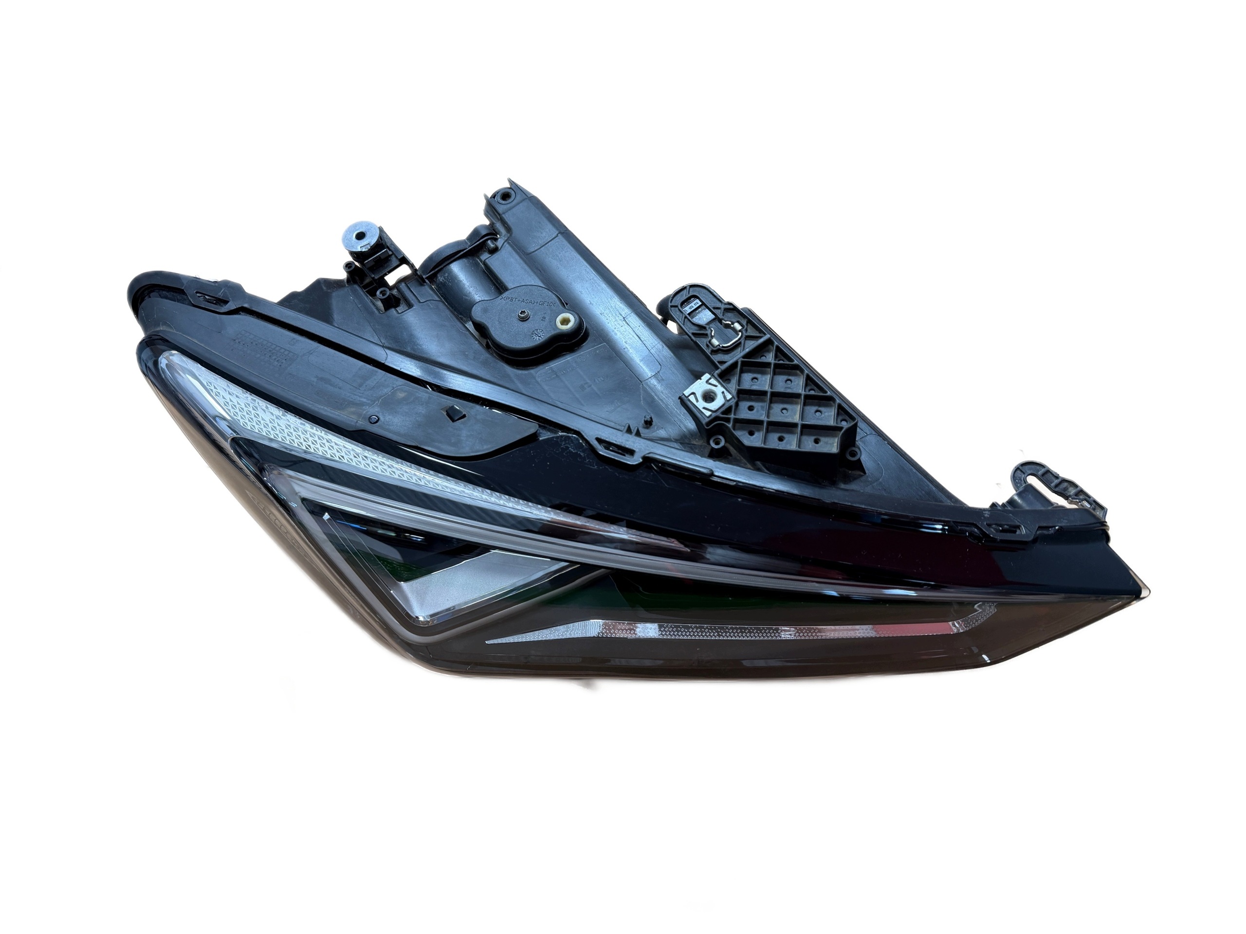 CUPRA FORMENTOR light right MATRIX 5FG941036B