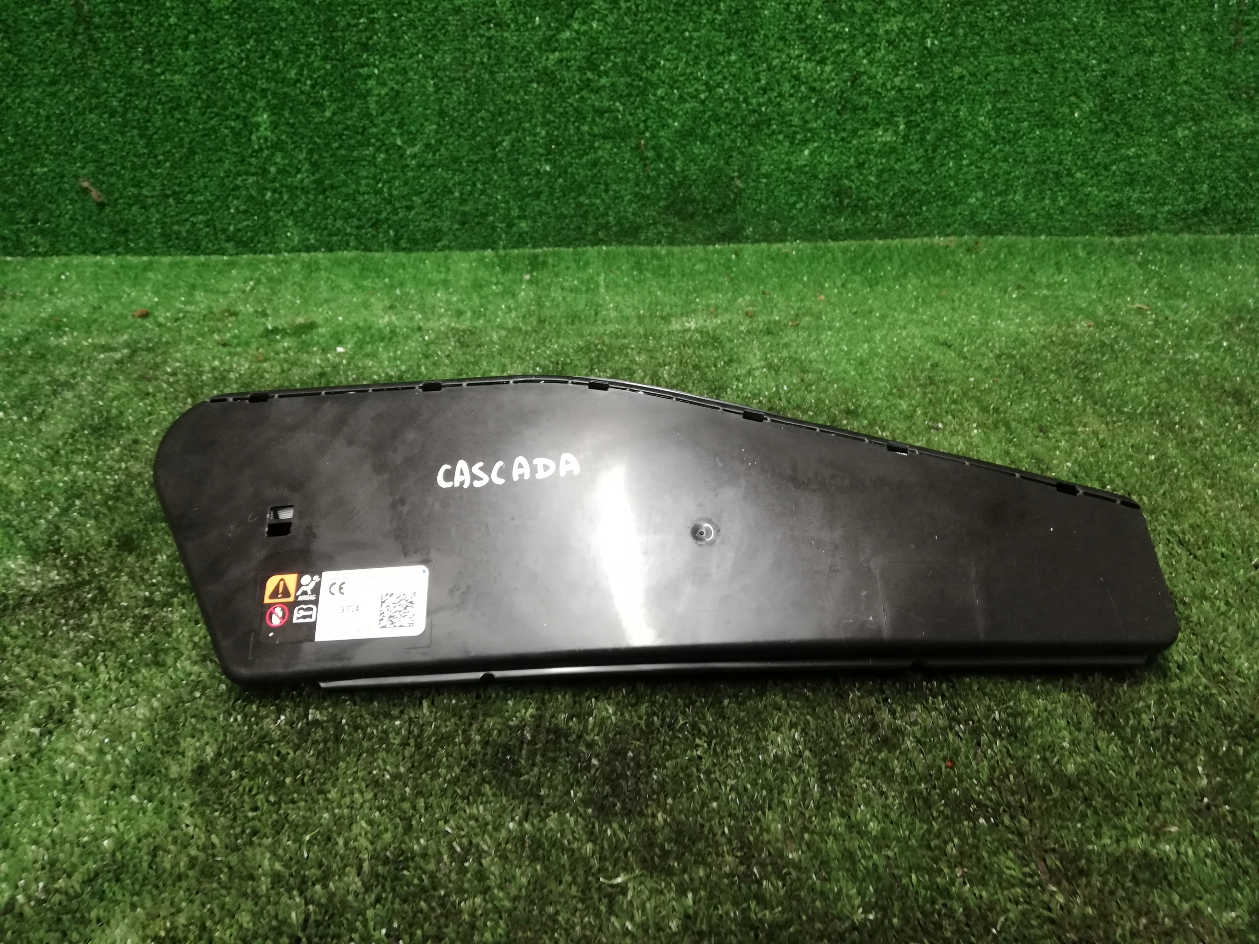 opel CASCADA подушка кресло левый 13369704