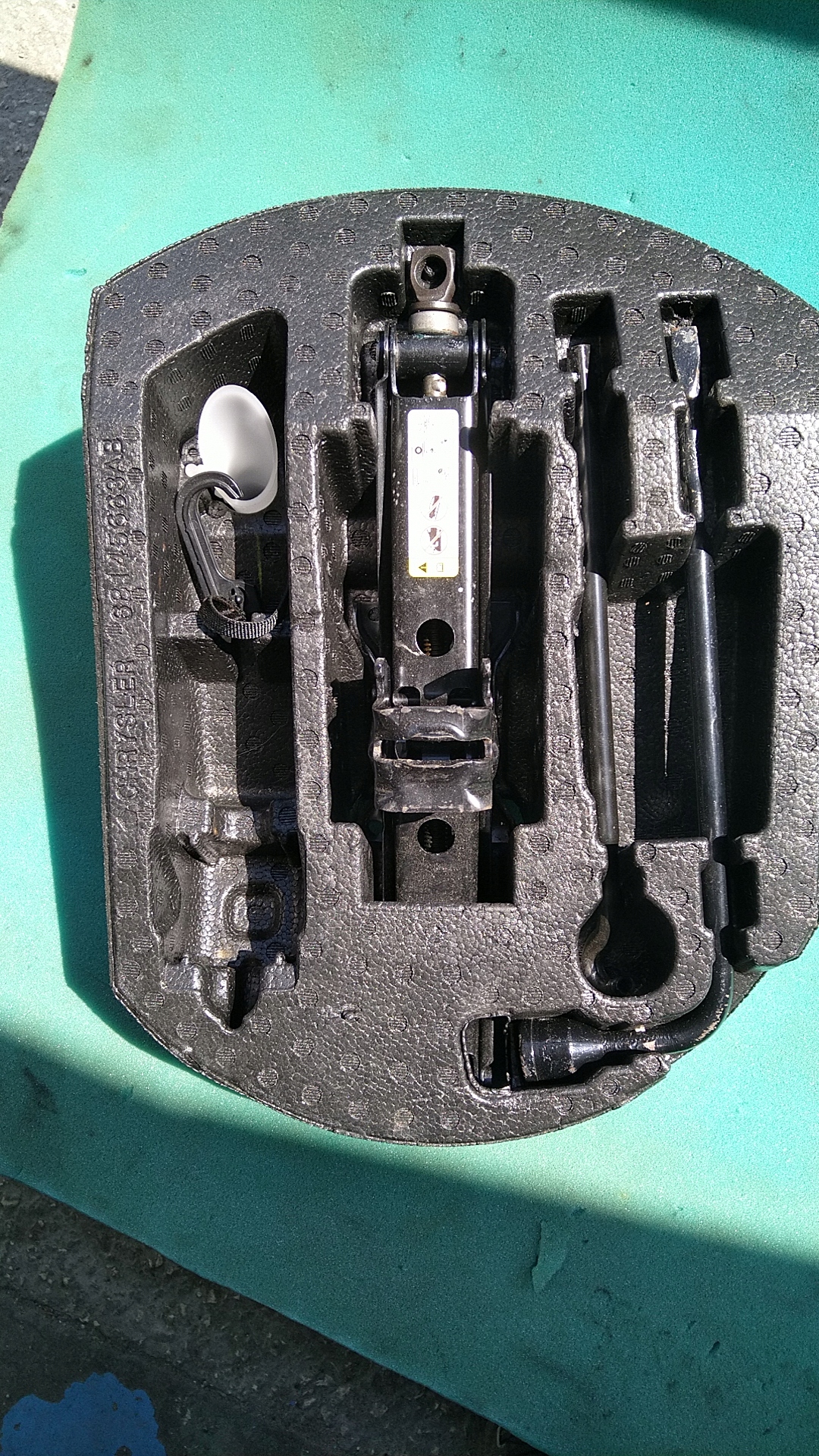 JEEP GRAND CHEROKEE WK2 КОЛІСНИЙ КЛЮЧ купить в Украине на All-Parts ...