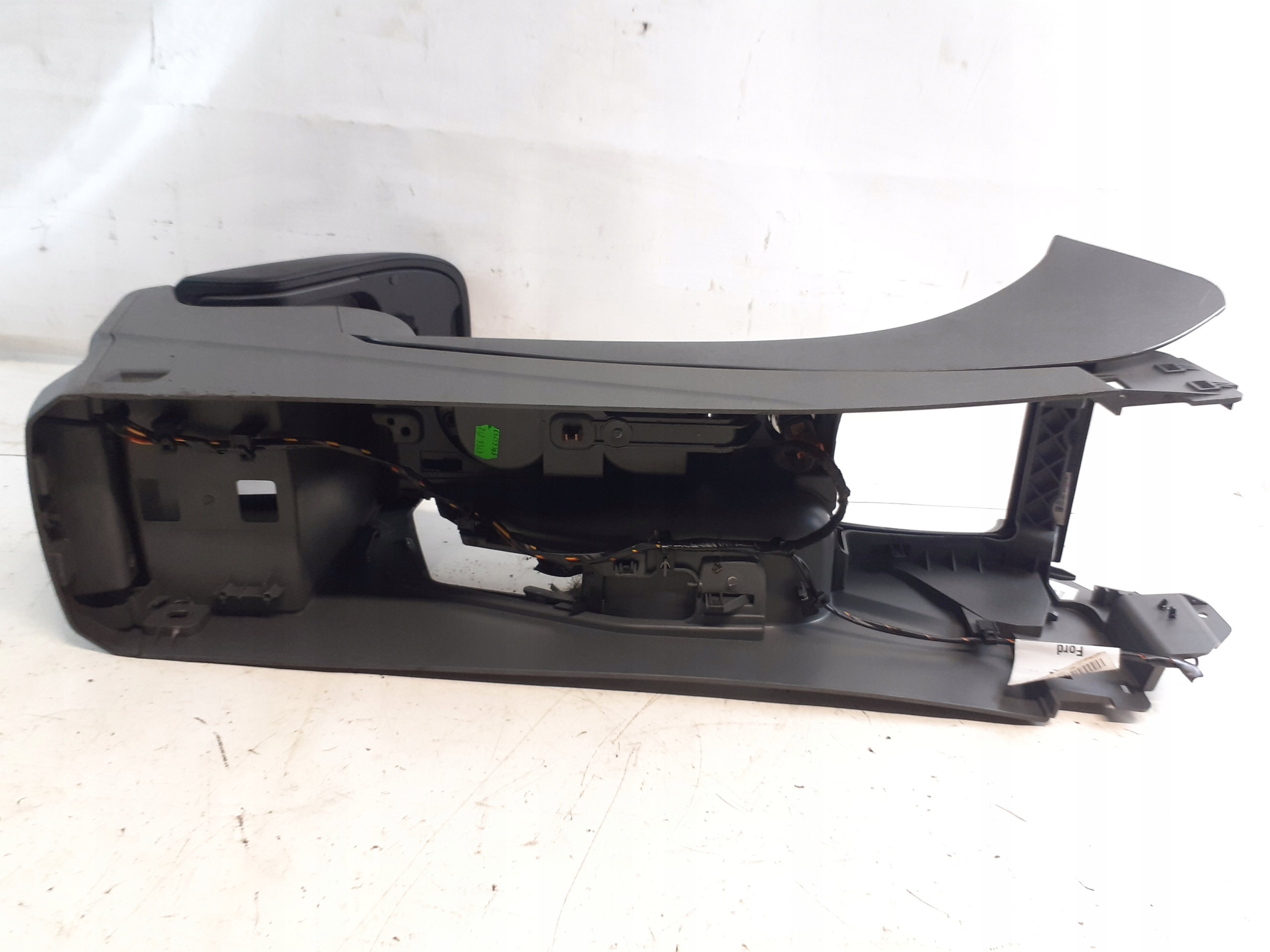 TUNEL Moyenne FOCUS II LIFT 8M51-A045M19-AB