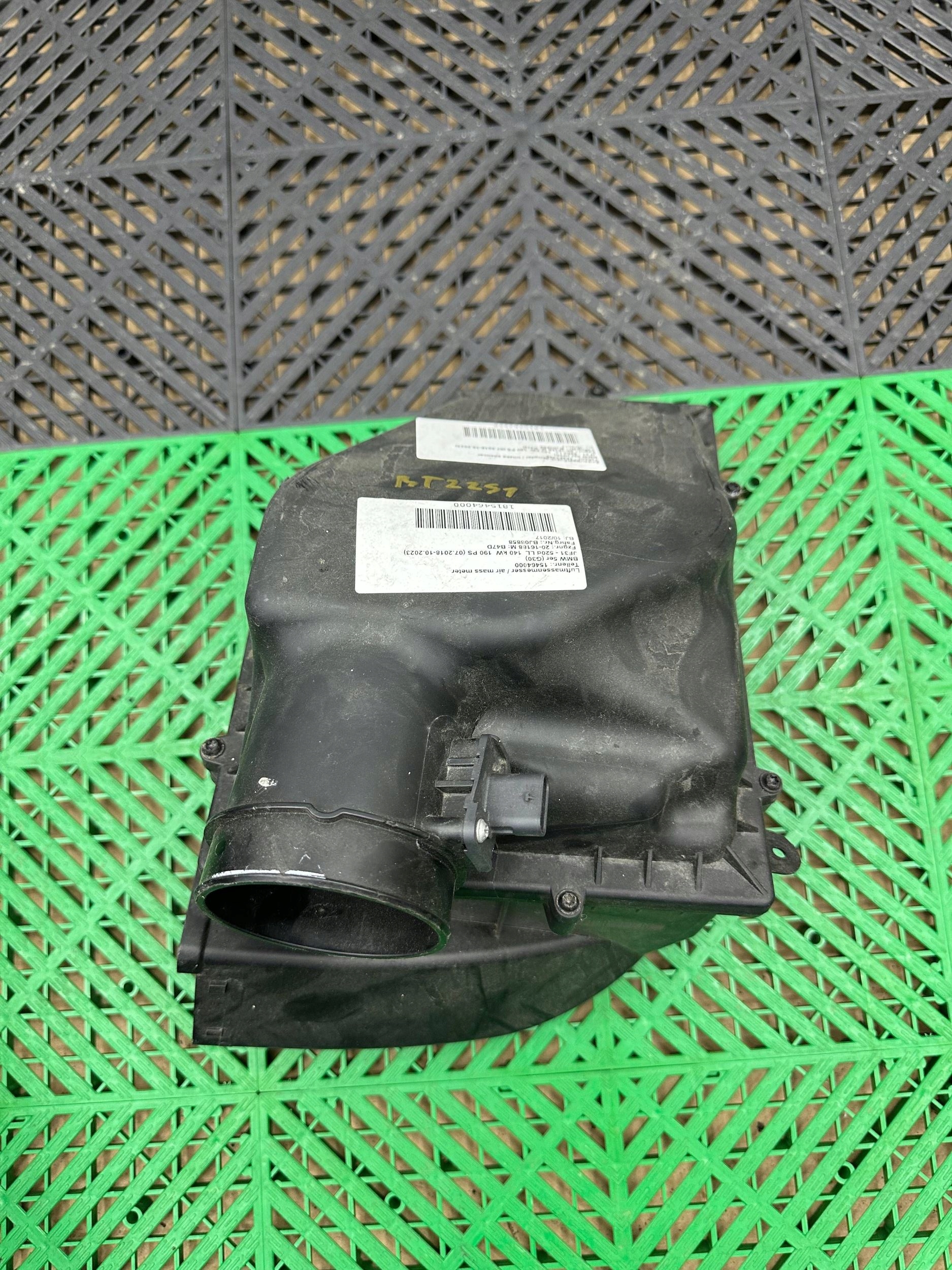 Gehäuse filter luft BMW 7 G11 G12 8620473