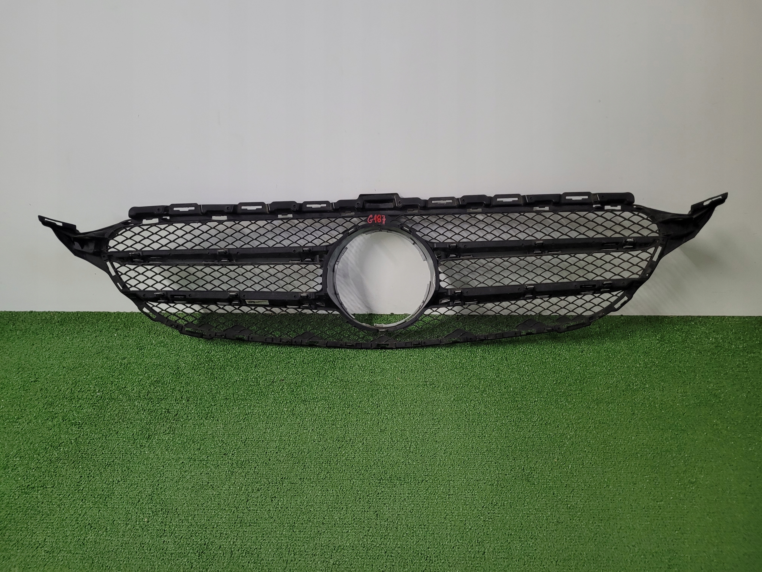 Mercedes-Benz C-Klasse W205 Kühlergrill FRONTGRILL Kühlergitter A2058800183 - Thumbnail 6
