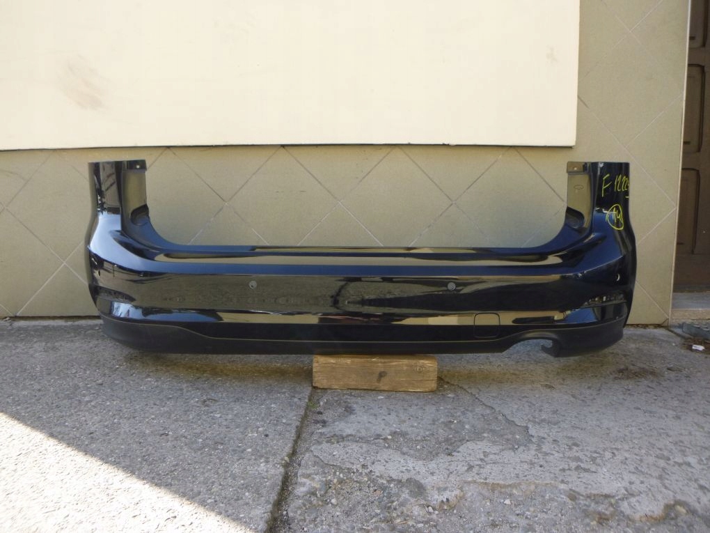 FORD FOCUS MK4 KOMBI 18- STOSSSTANGE HINTEN
