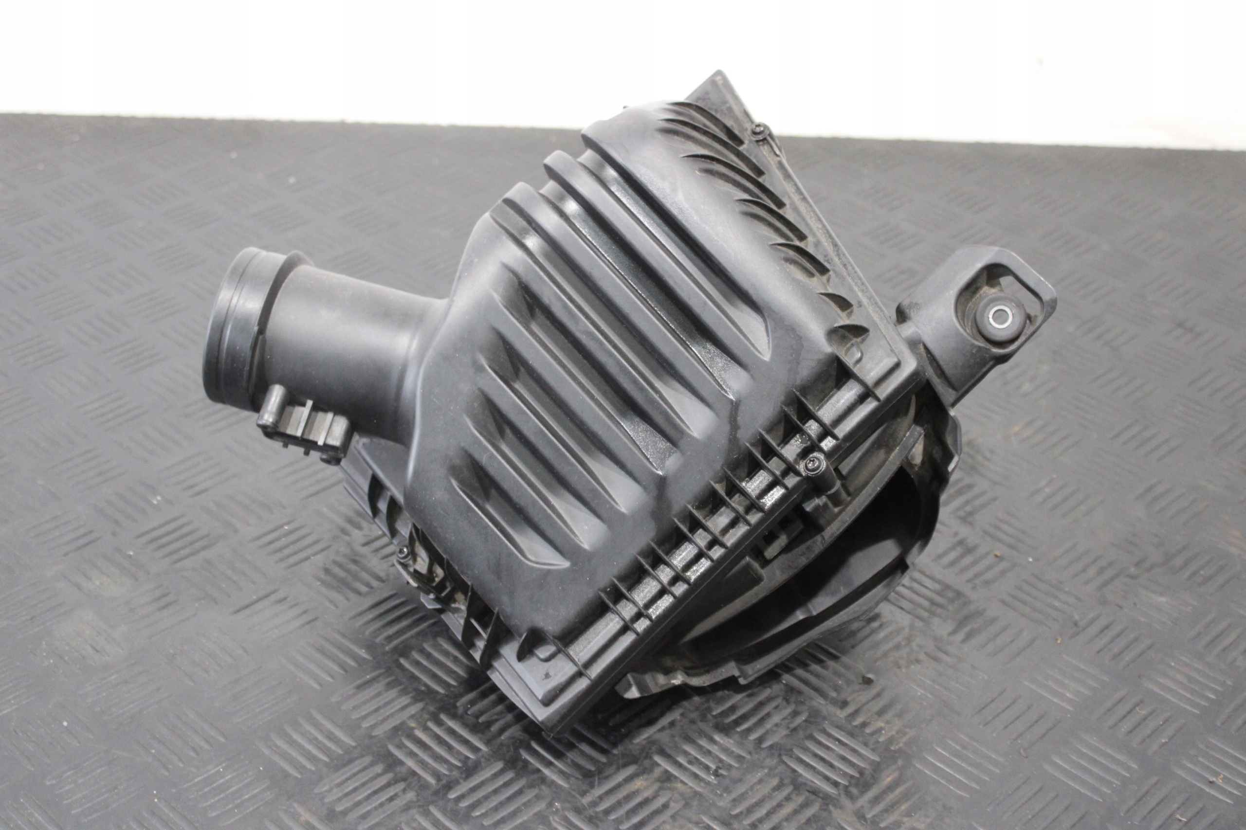 OBUOWA filter luft MINI COOPER F56 8513916