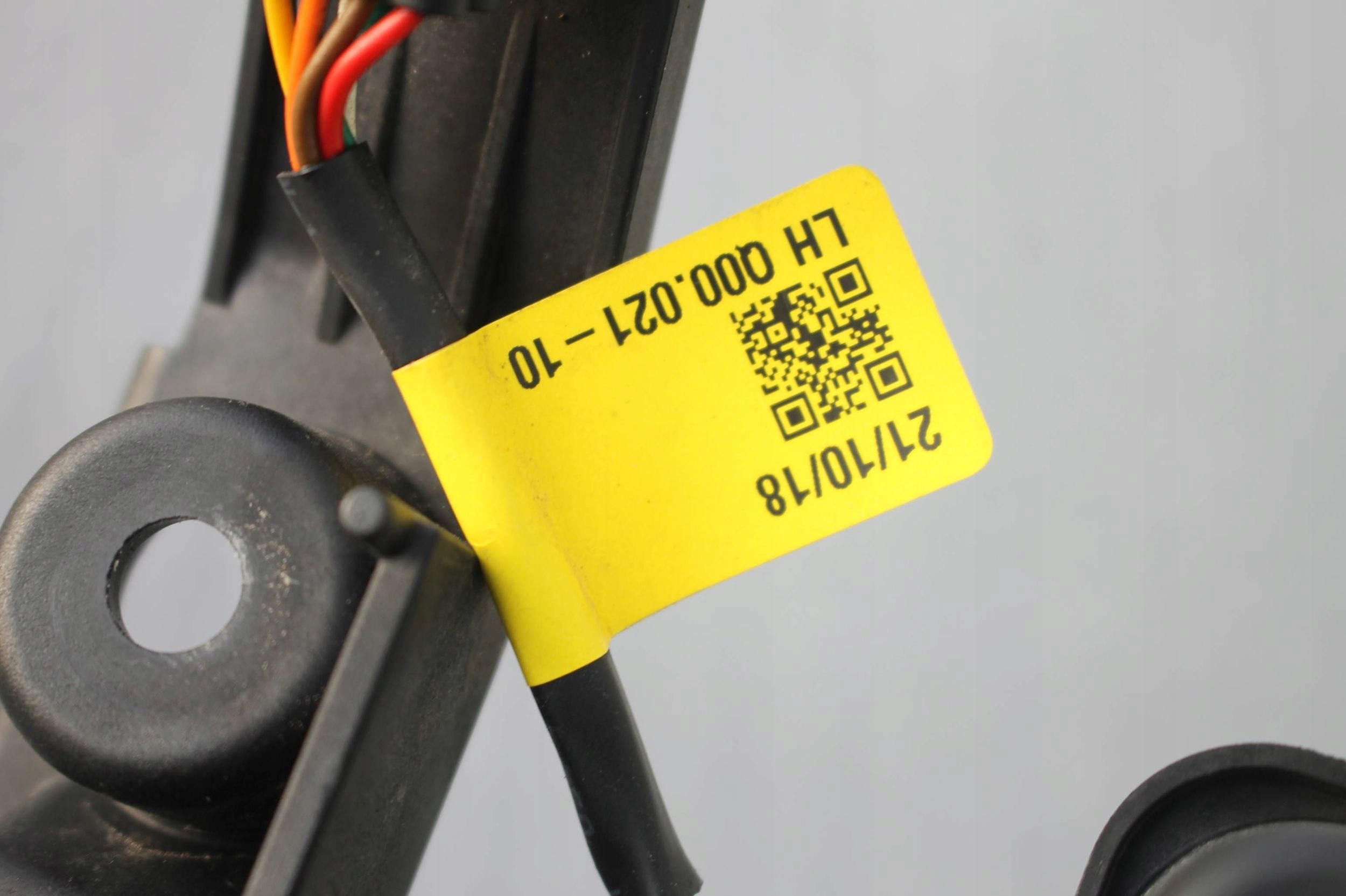 модуль левый зад 99140-H8300 kia STONIC