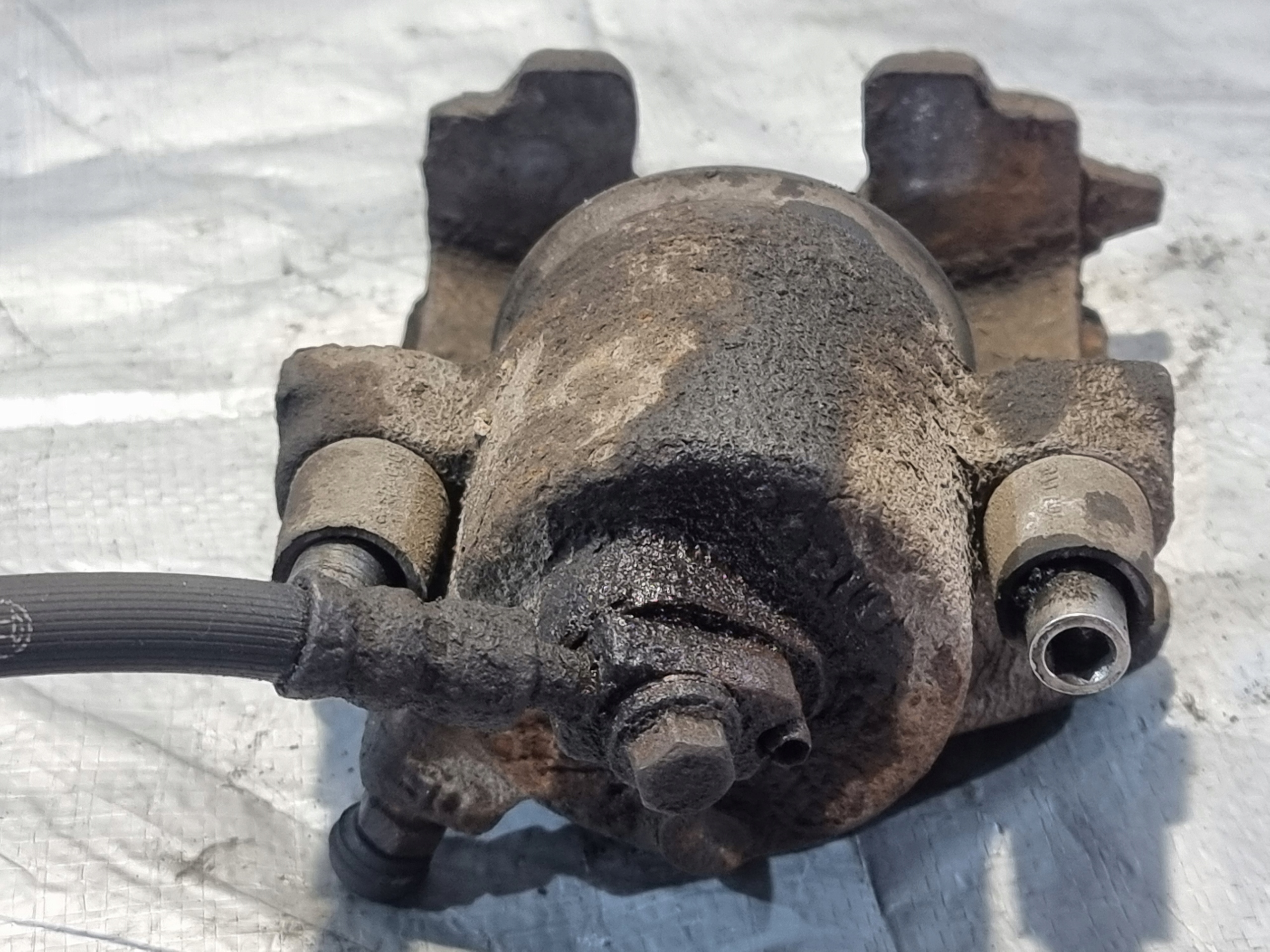 caliper brake right front VW GOLF IV 4 1.4B 98r