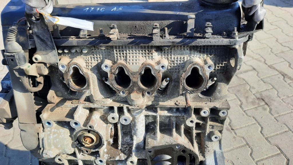 Двигатель akl 1.6 8V Audi A3 8L 101KM