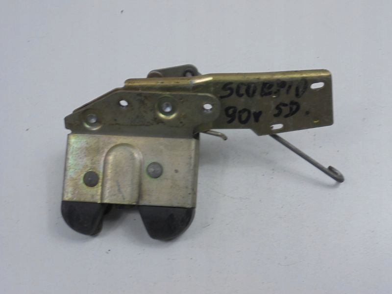 SCORPIO MK1 ZAMEK KLAPY BAGAŻNIKA 87GBA43102BA Producent części Ford OE