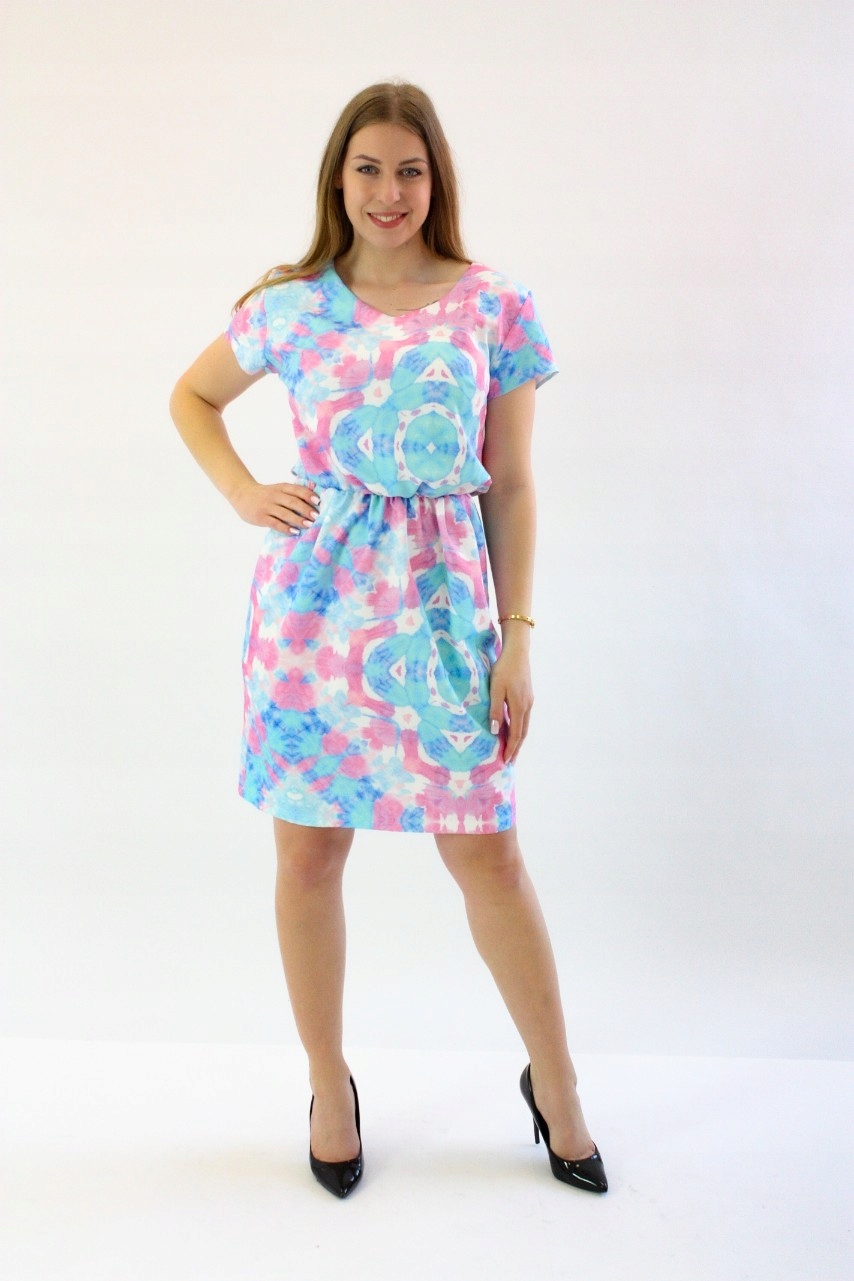 Elegantní šaty s páskem Pastelová 38