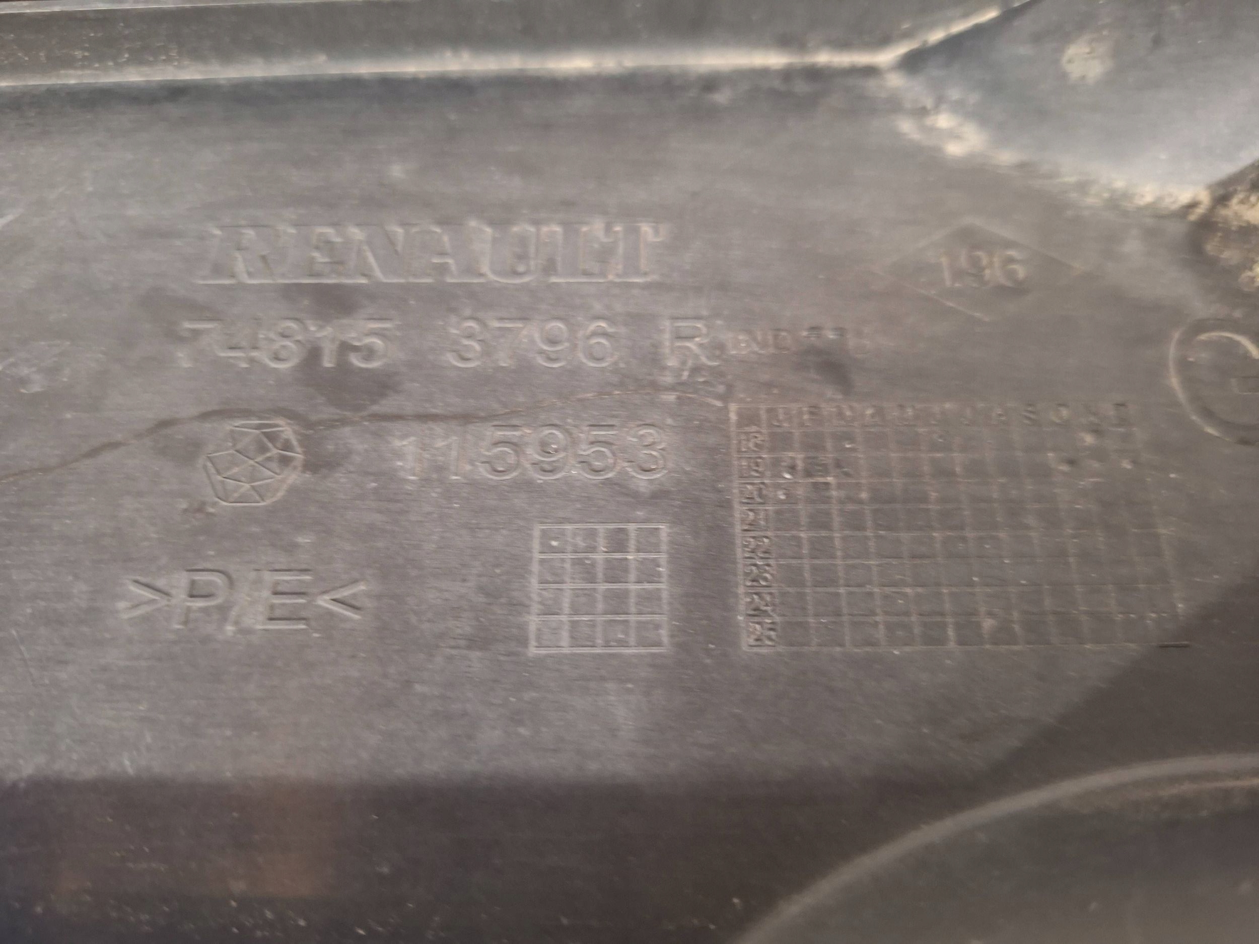 cover lower chassis left 748153796R DACIA DUSTER II 2017
