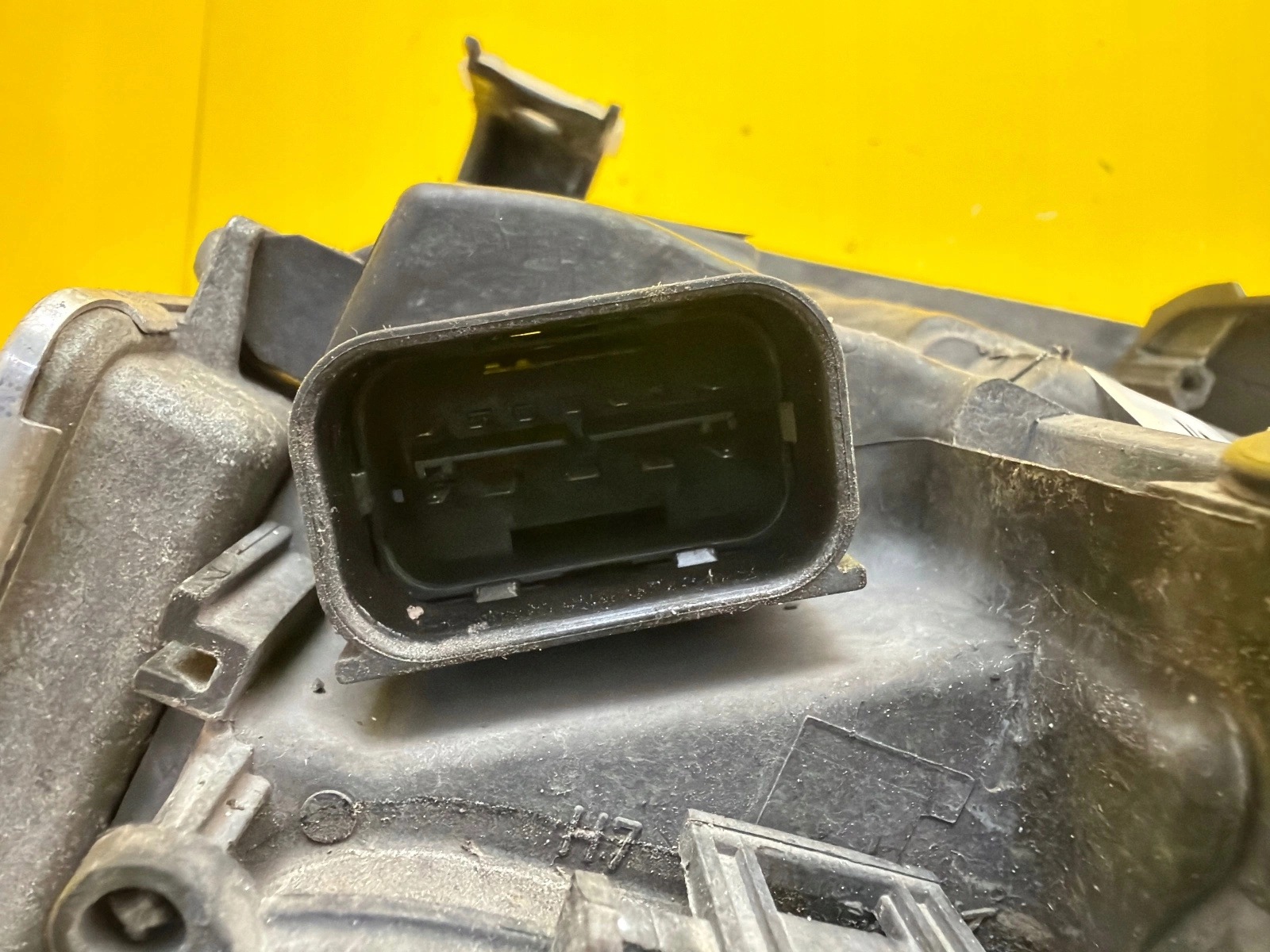 light right Bmw 3 E90 E91 2005-2008 Bi-Xenon non-setting 6942738