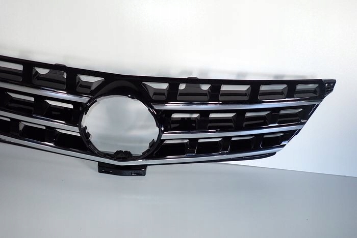 MERCEDES W166 166 ML 11-15 Grille