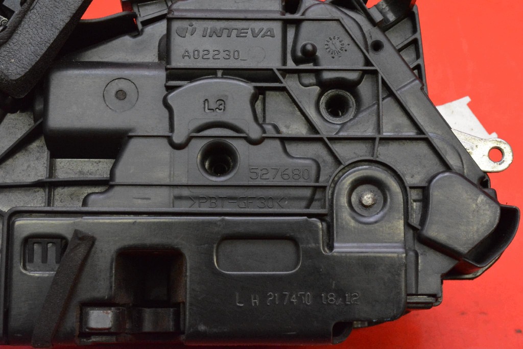 lock door left front front EU 5K1837015D VW POLO 5 V 6R 5D HB 09-15