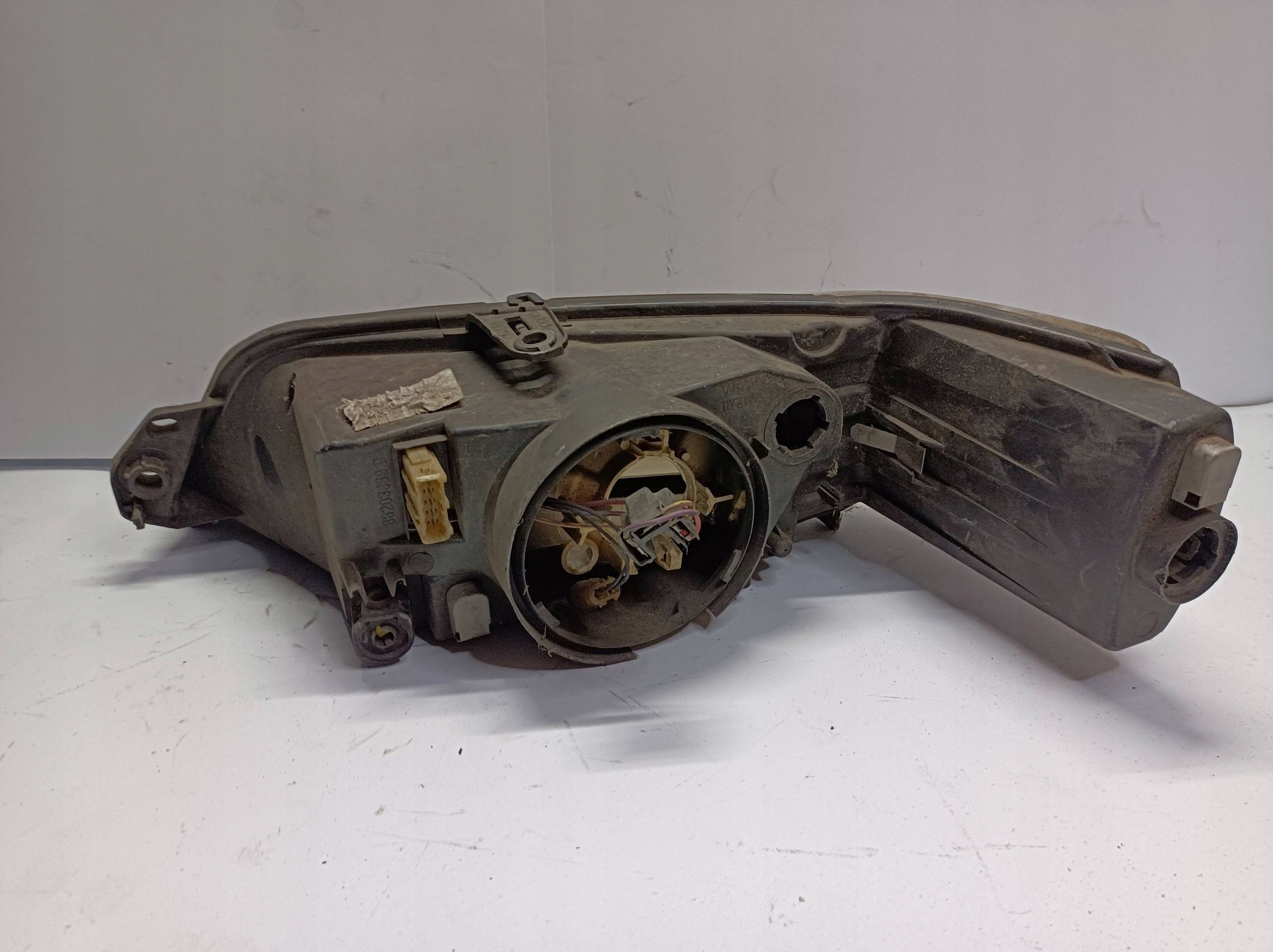 light Reflektor front right Peugeot 306 II 88203989D