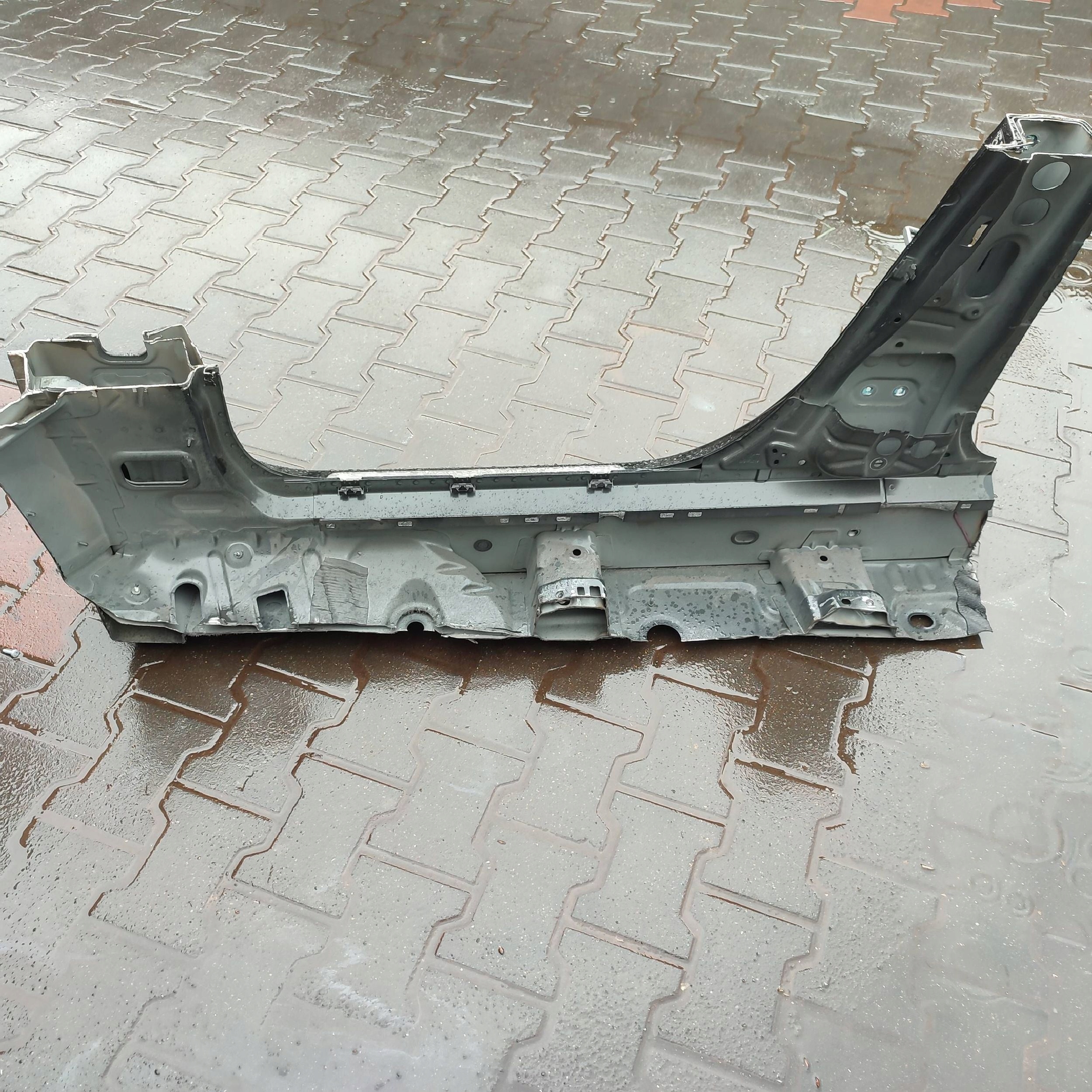 cap threshold right side Mercedes-Benz A W177