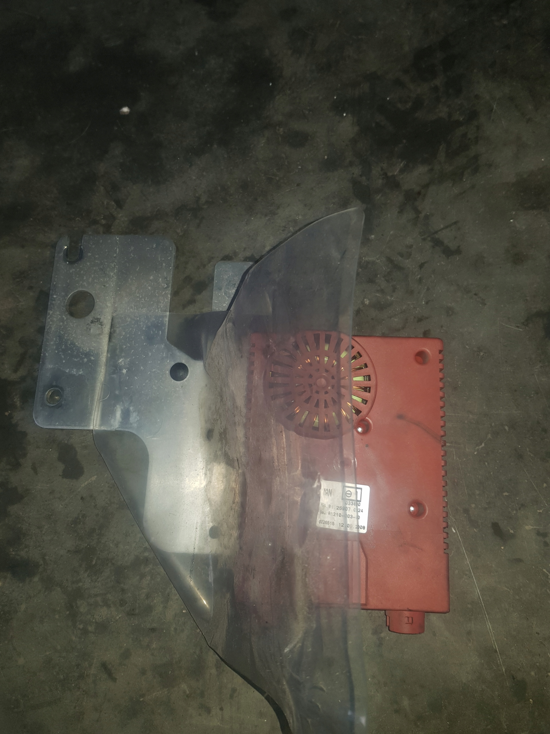 Man Tgx przetwornica prądu 81259070324 Numer katalogowy części 81259070324