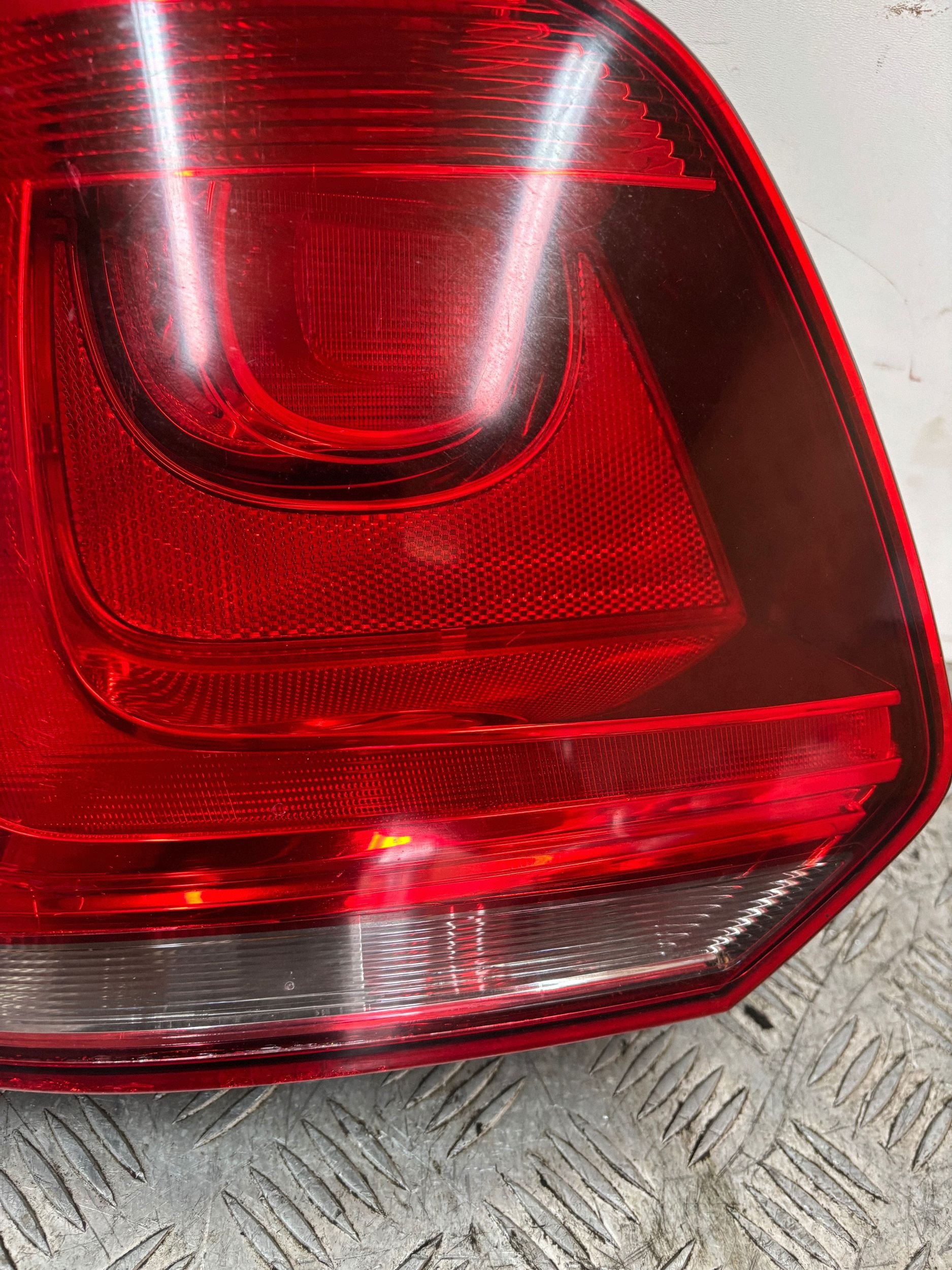 light rear part rear left VW POLO 6R 09