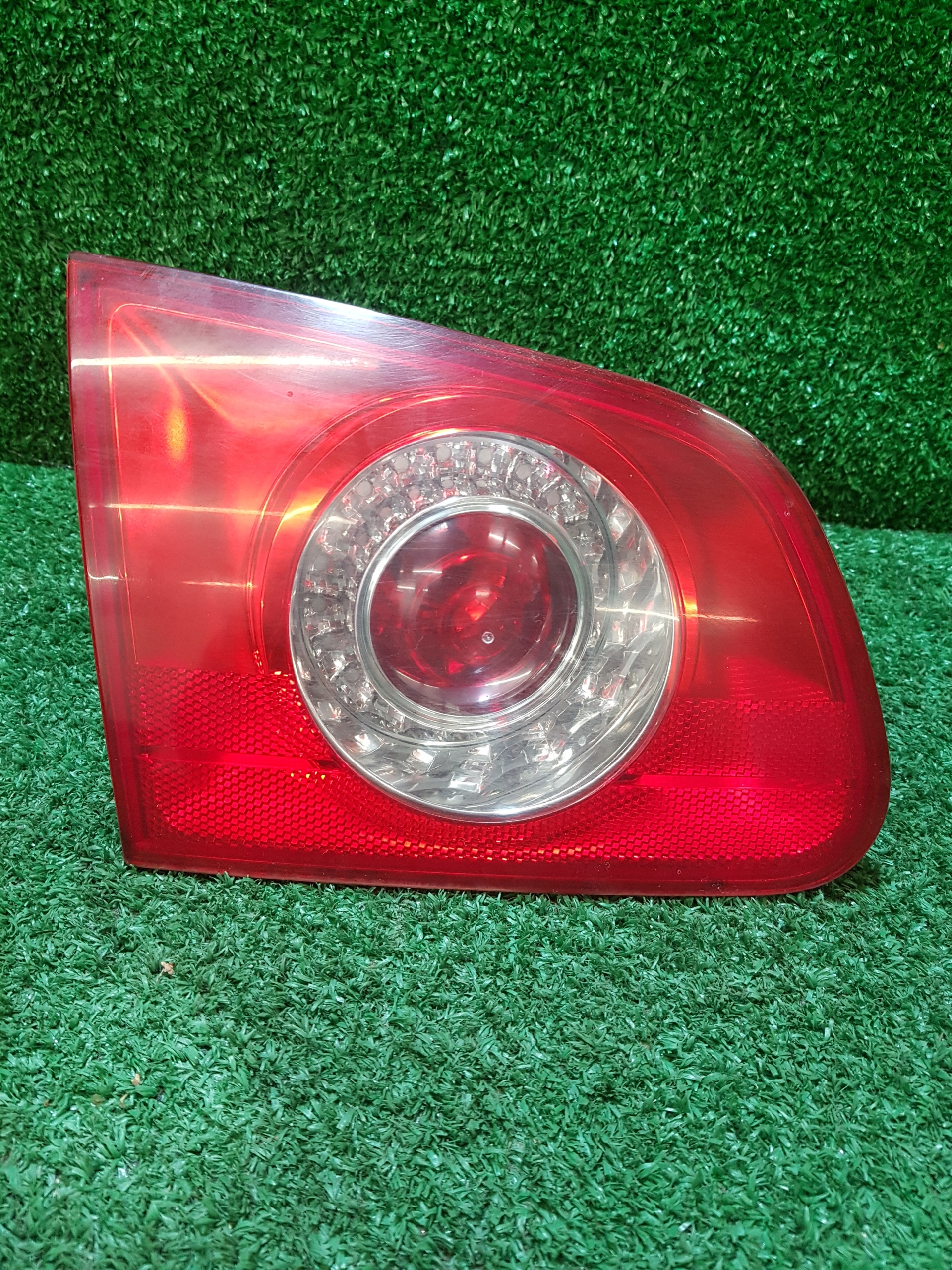 light left rear VOLKSWAGEN PASSAT B6