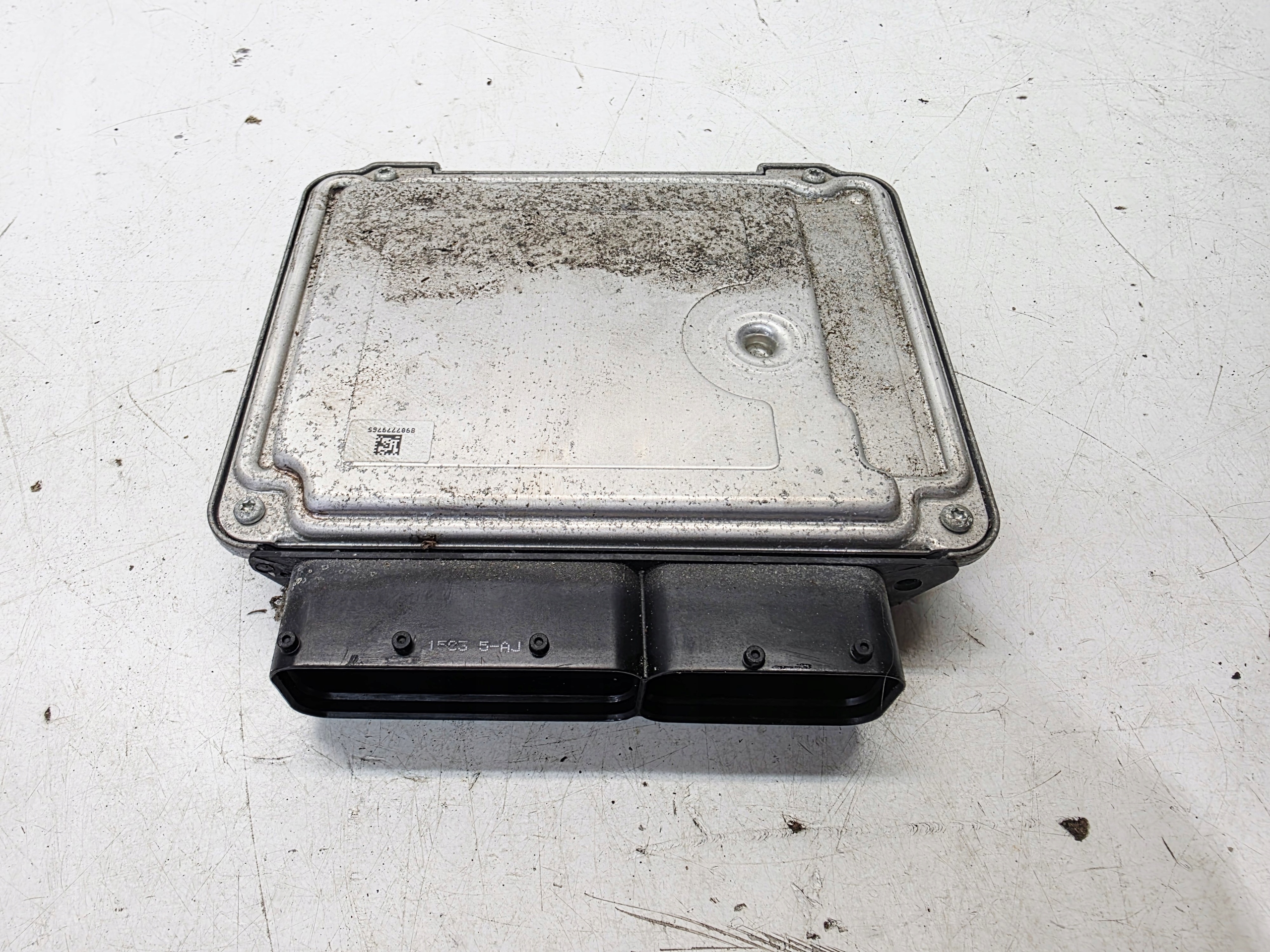 computer control unit of the engine AUDI Q3 8U 2.0 TDI 03L906018ES 03L906018CN
