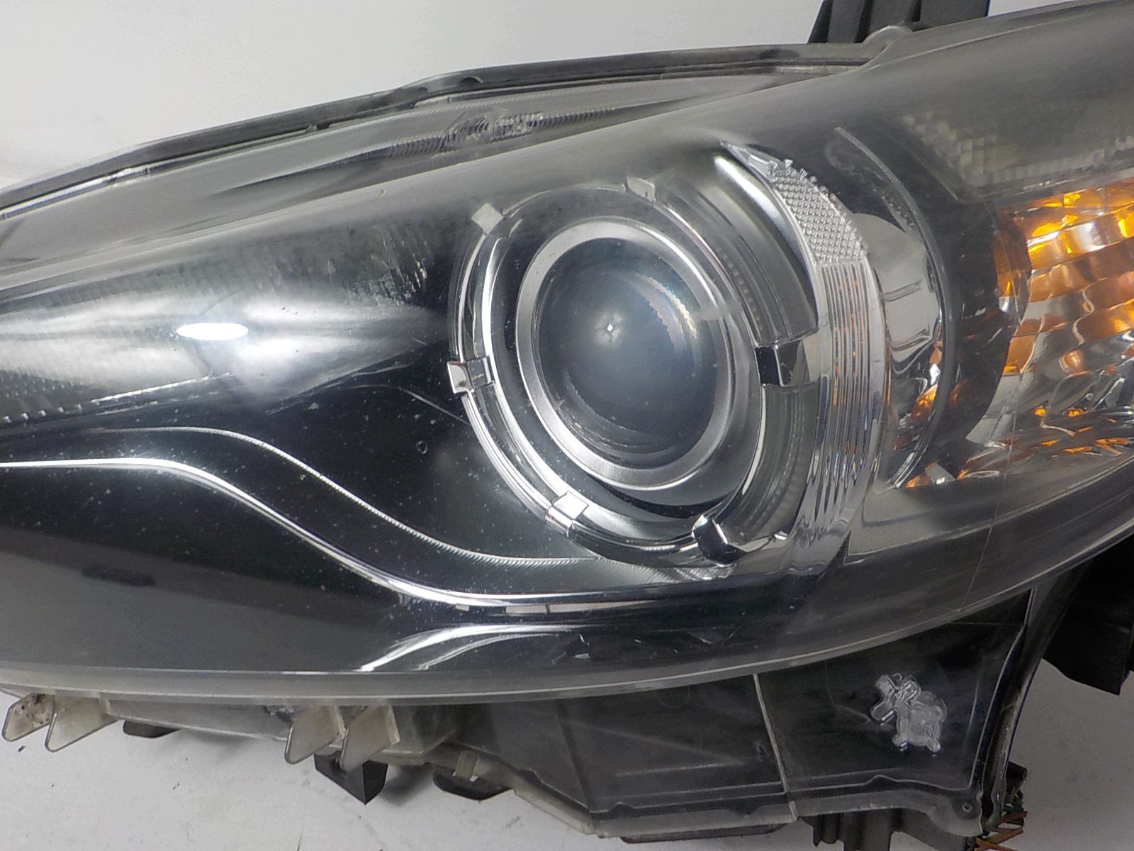 MAZDA 6 III GJ XENON light left front front UK