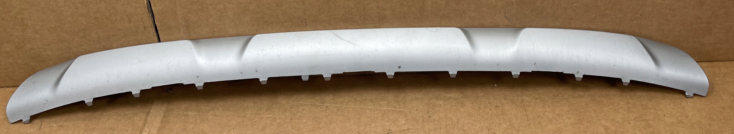 BMW X1 U11 X-LINE doplněk SPOILER nárazníku předek 5A0DB81