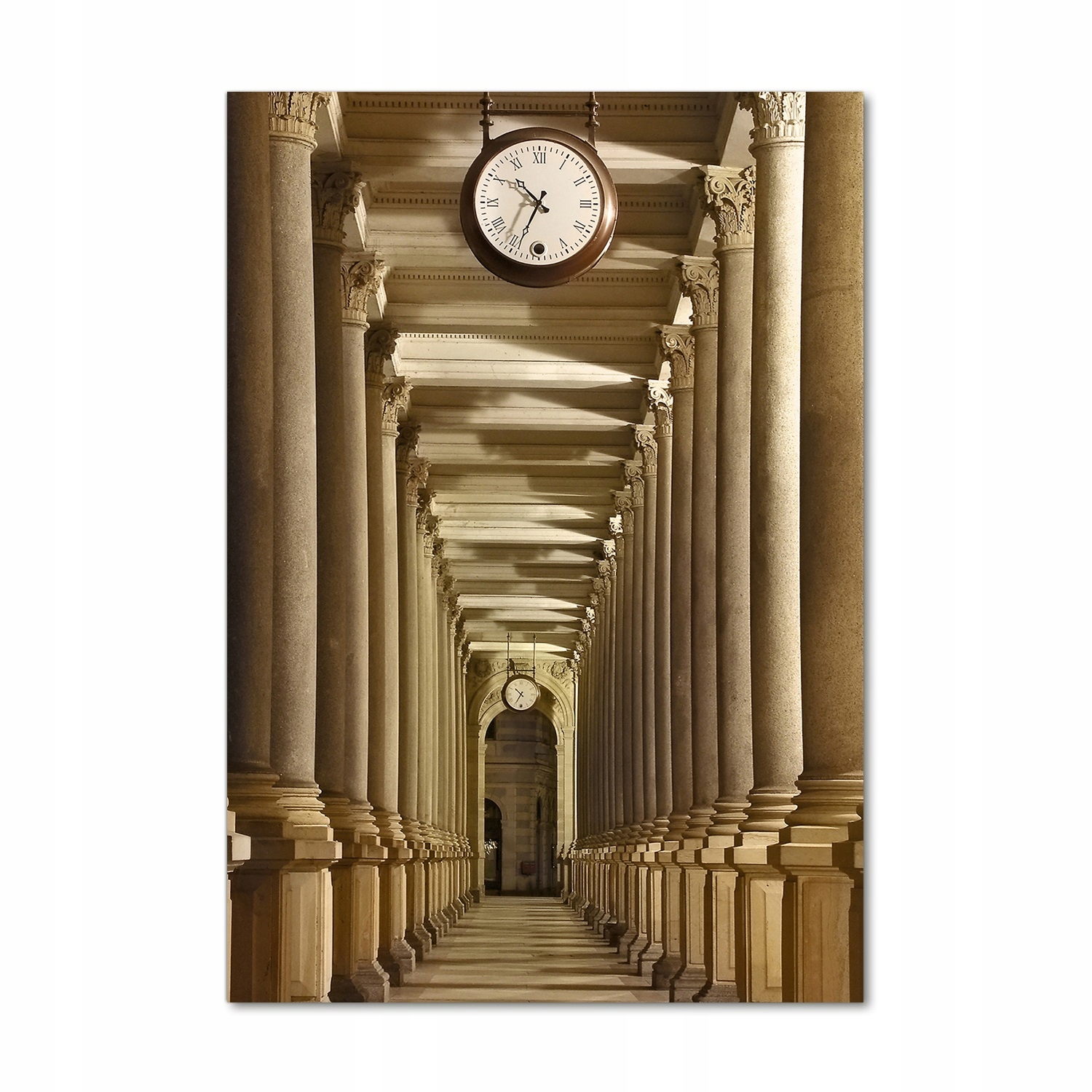 

Foto obraz akrylowy Targowa Kolumnada 70x100 cm