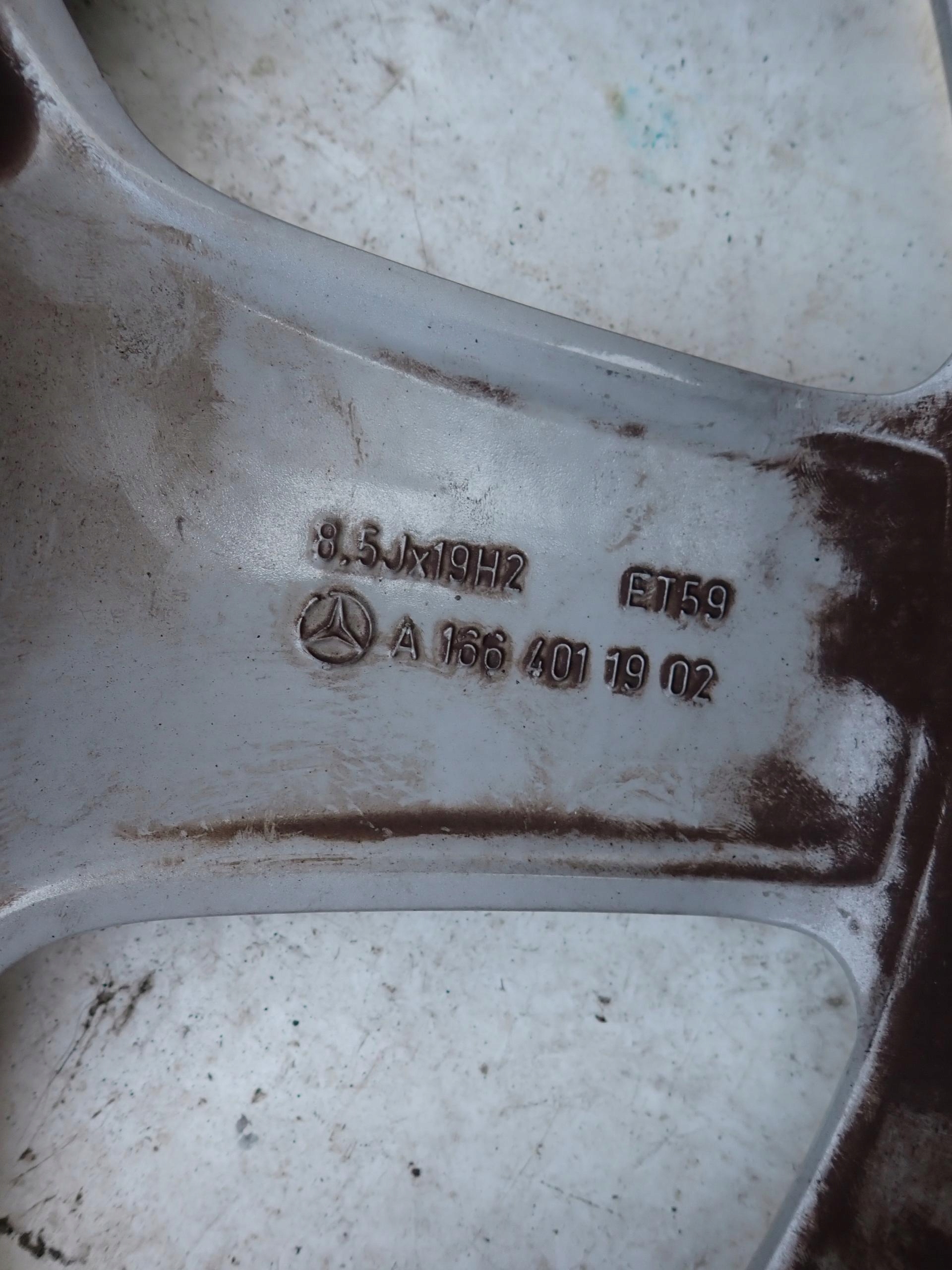 MERCEDES ML W166 AMG disk 8.5Jx19 19" ET59