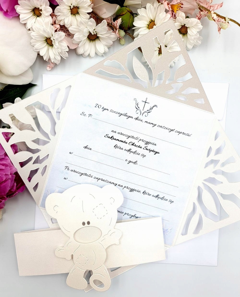 ZAPROSZENIA CHRZEST CHRZCINY AŻUROWE ORIGAMI BIEL Wysokość produktu 13 cm