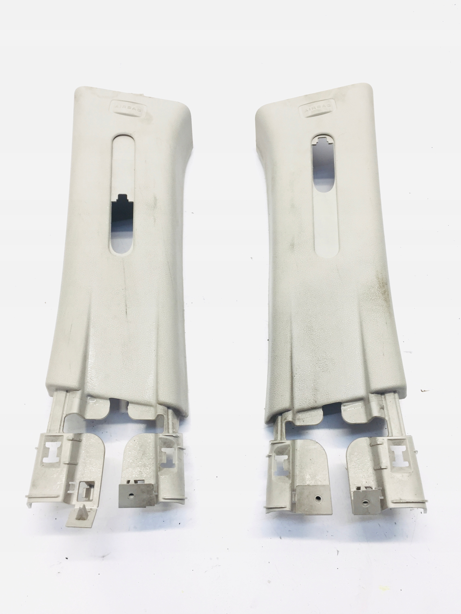 TAPICERKA SŁUPKA LEWA PRAWA BERLINGO PARTNER III