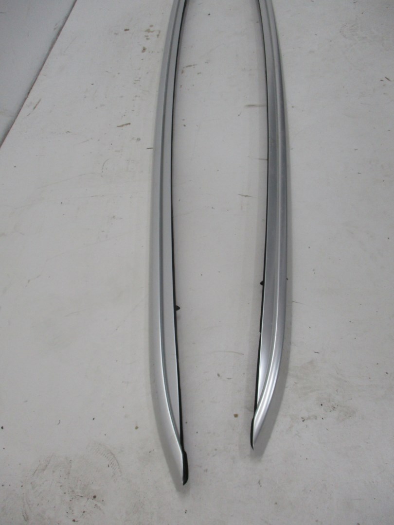 DACHRELING DACHRELING DACH RENAULT CAPTUR 2 738213594R