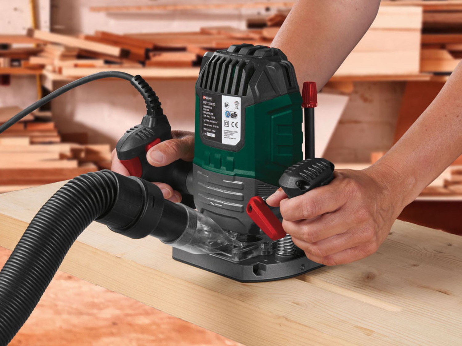 Frezarka Górnowrzecionowa PARKSIDE POF 1200 1200W + 6 frezów Zasilanie sieciowe