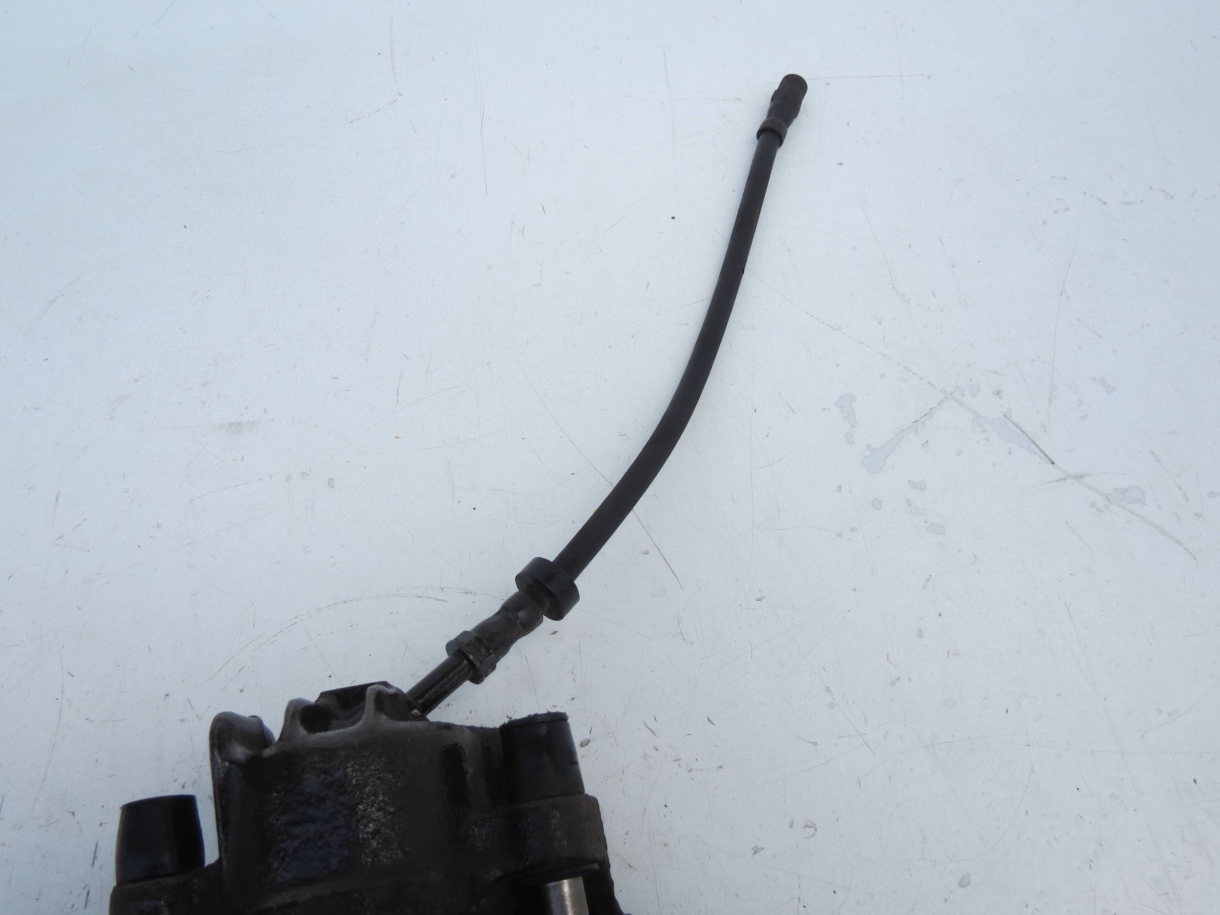 caliper brake right front VOLVO S60 and 2.4 B 140KM R5 2001r