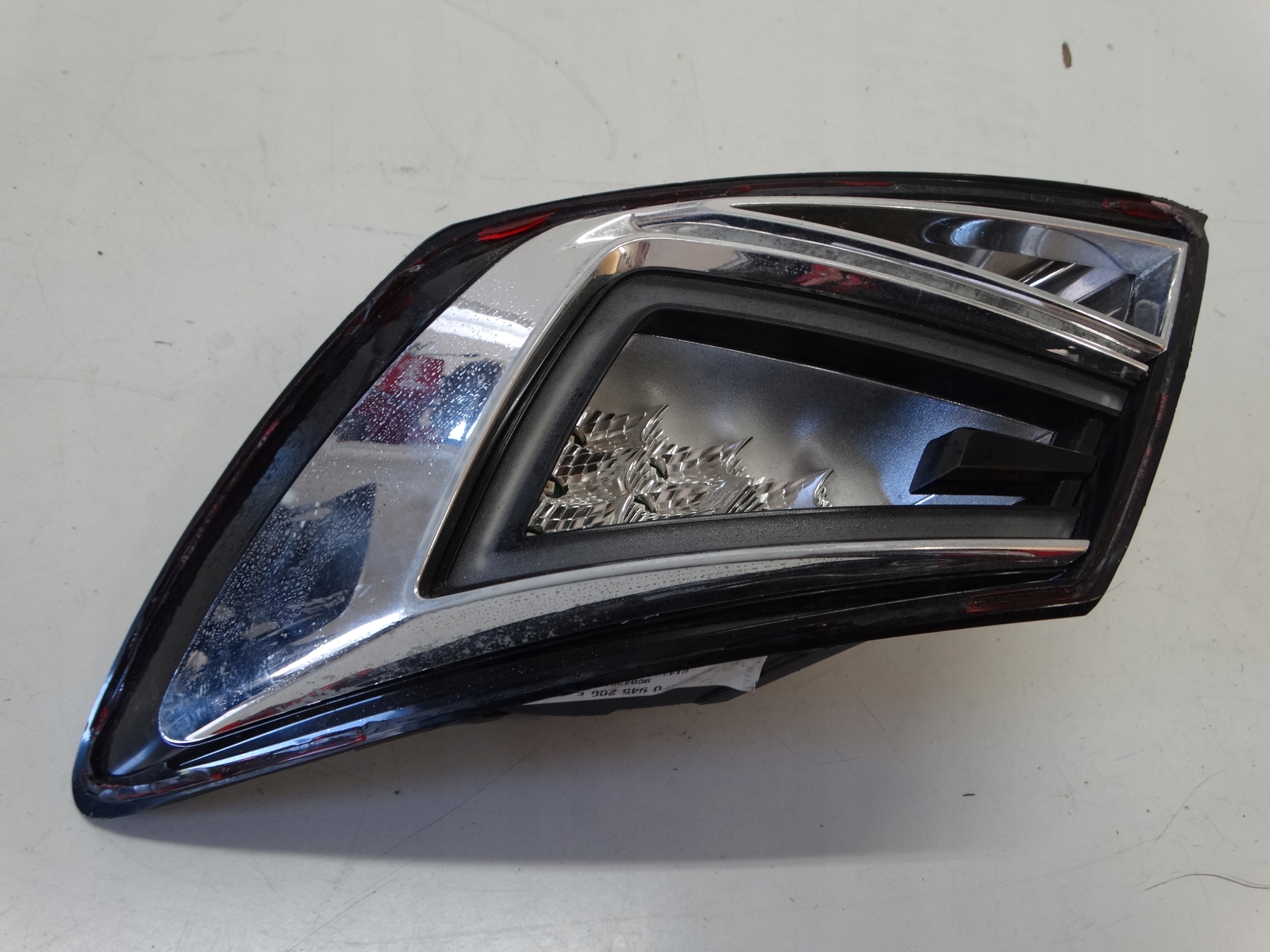light right rear part SEAT LEON III 5F0945208E