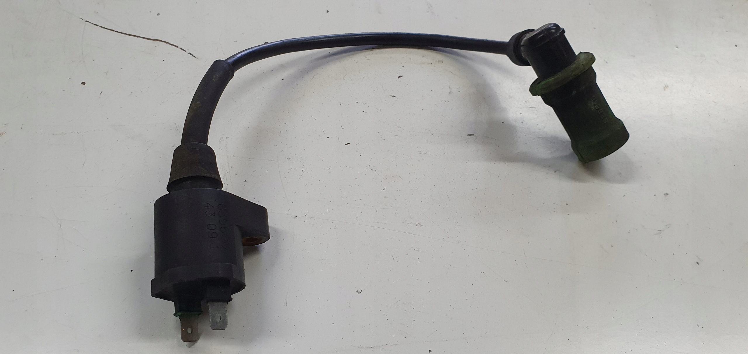 KISBEE NEW VIVACITY LUDIX 50 CEWKA ZAPŁONOWA FAJKA