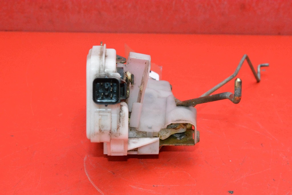 lock door left front front EU MITSUBISHI OUTLANDER 1 and 01-08