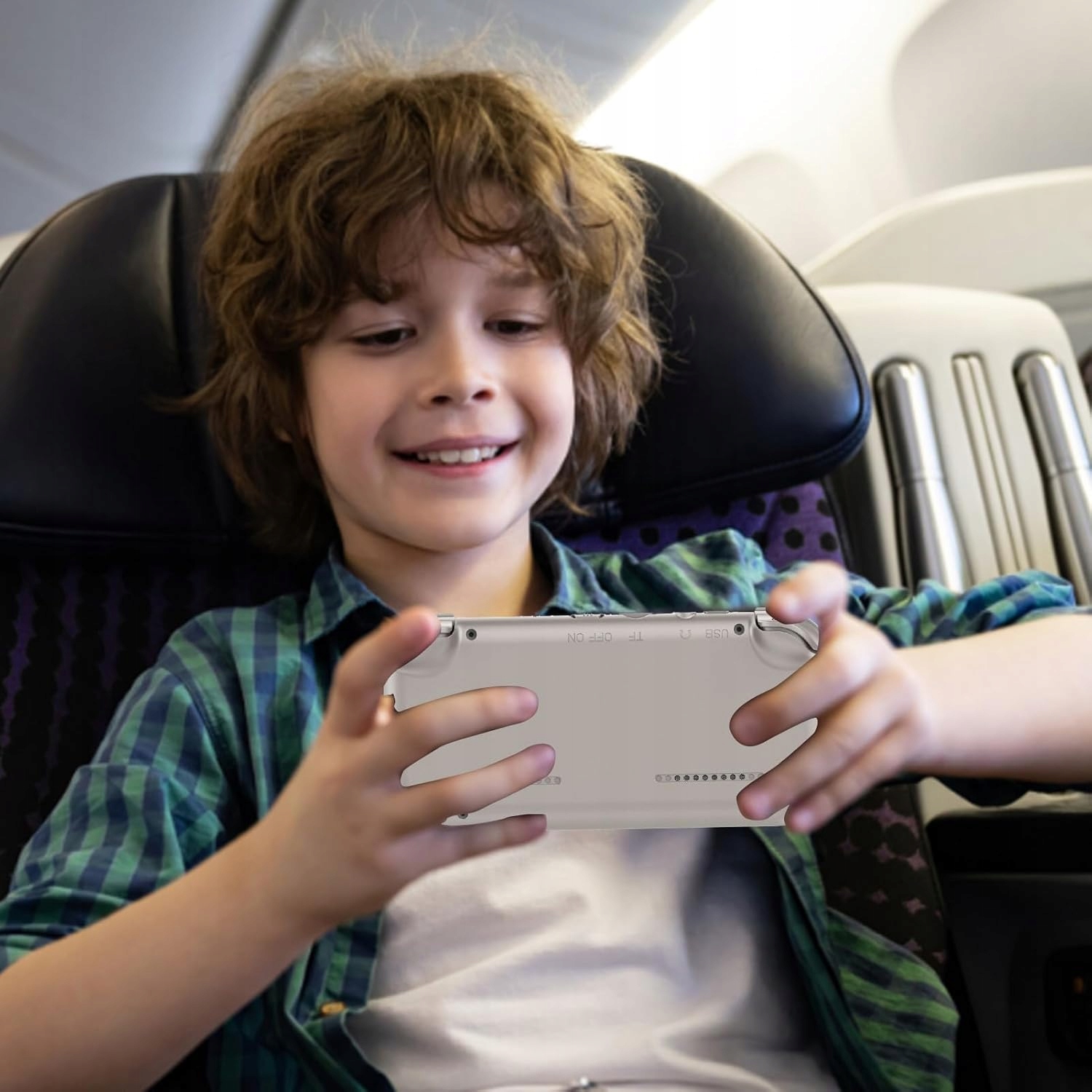 KONSOLA PRZENOŚNA DO GIER M17 RETRO DUŻO GIER 4.3" 128GB Kod producenta 90016GM0078