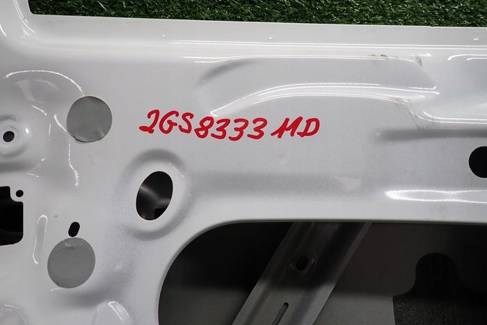 VW POLO 17- door left rear. rear part