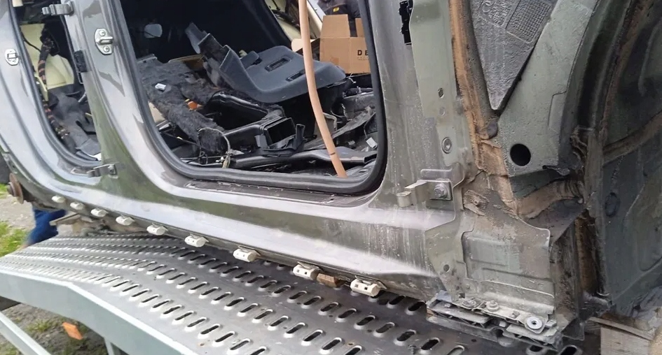 Próg ćwiartka Audi A6 C7 LY1P