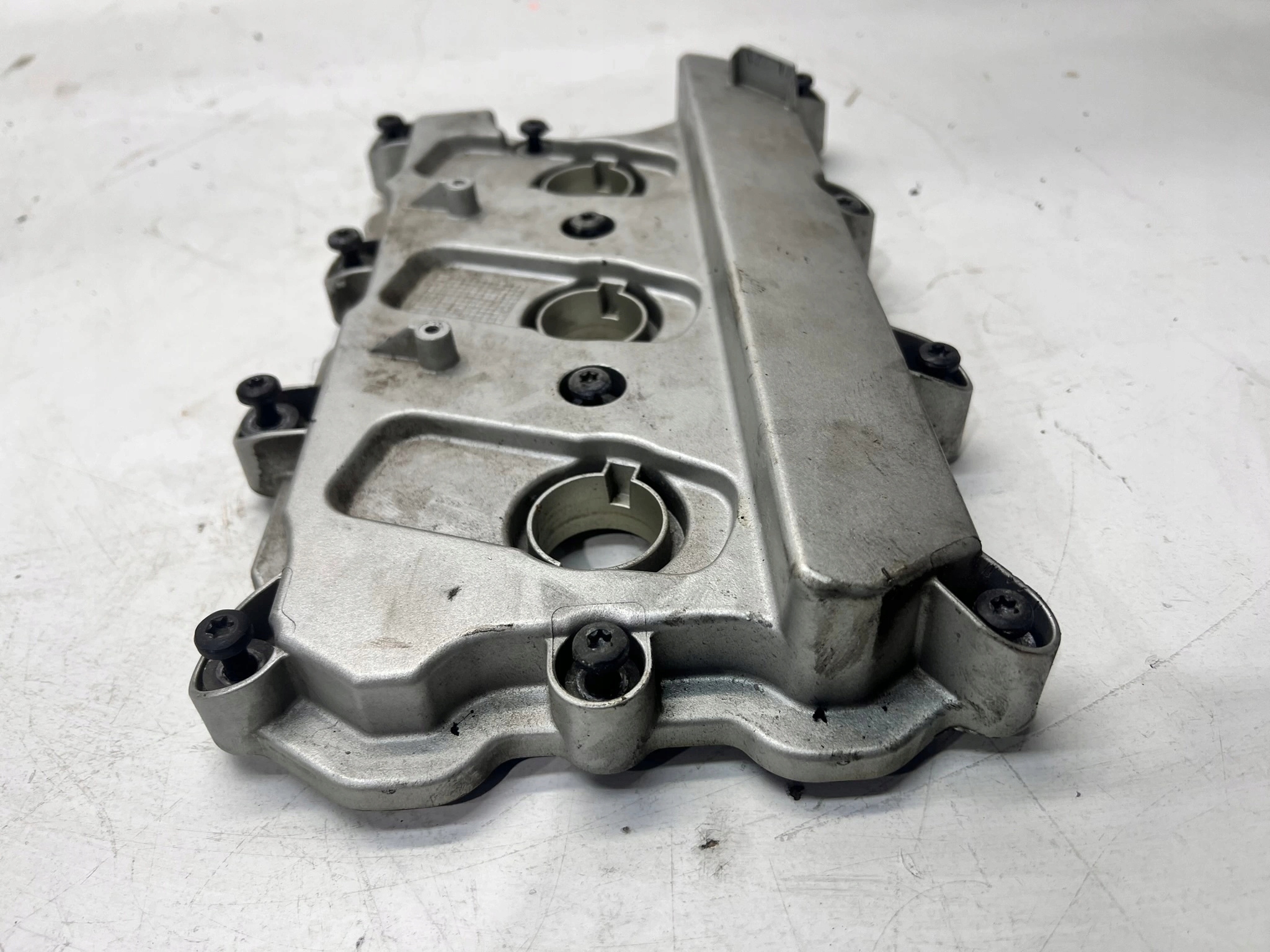 Abdeckung der Ventile rechts AUDI A6 C7 A7 Q7 3.0 TFSI 06E103472Q