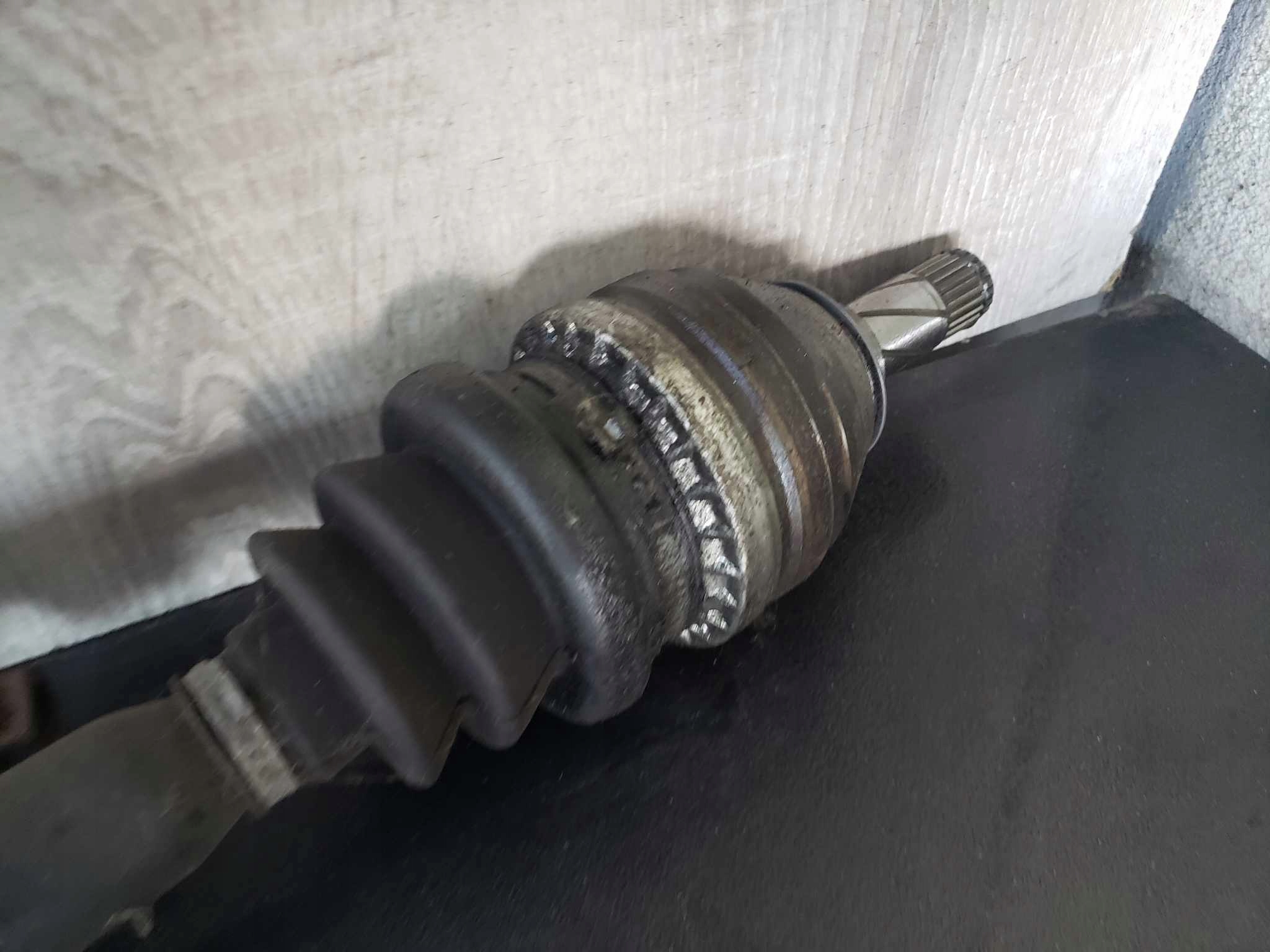 semi-axis SAAB 9-3 II 93 z18xe 1.8i 122km OE left