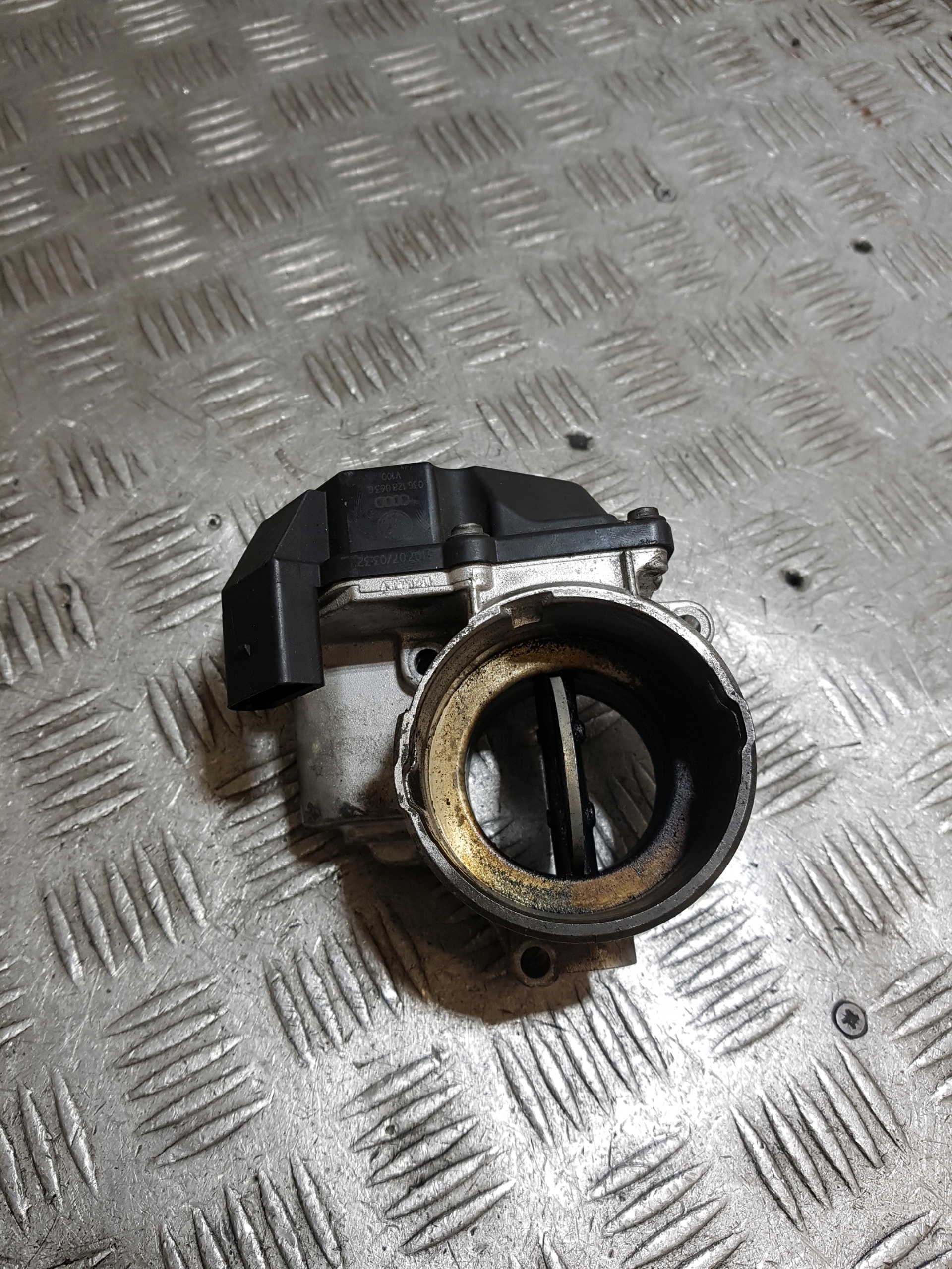 Valvola a farfalla VOLKSWAGEN PASSAT B6 2.0 TDI 03G128063G
