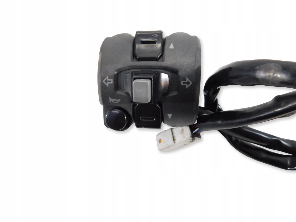 Prepínač Ľavý Predný Ducati Diavel 1200 11-14 U-11 65110161A