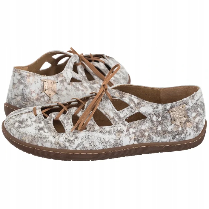 Boty Damskei Ažurové polobotky na léto Maciejka 06835-25/00-1 Béžová